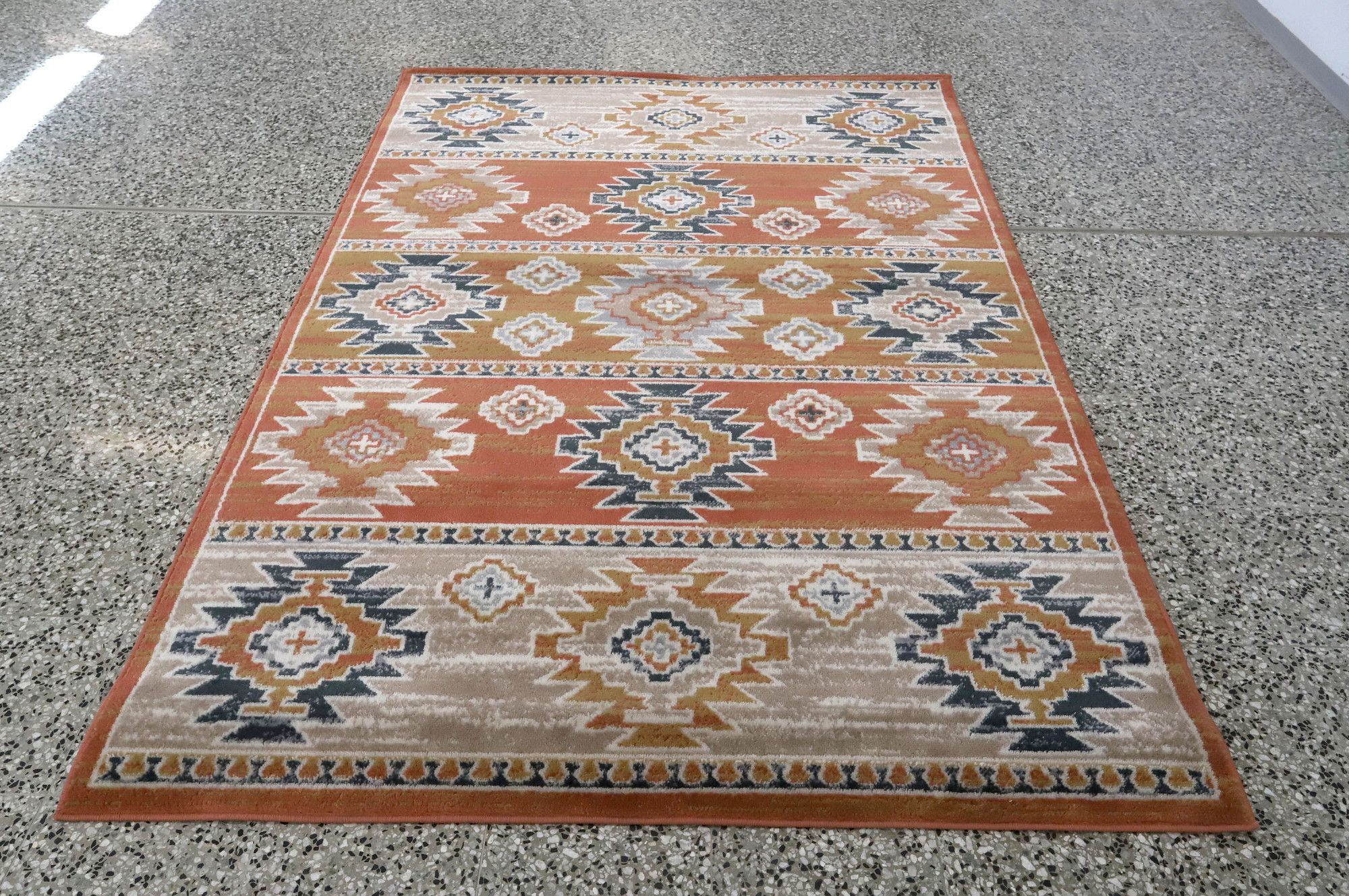 Image 1/7