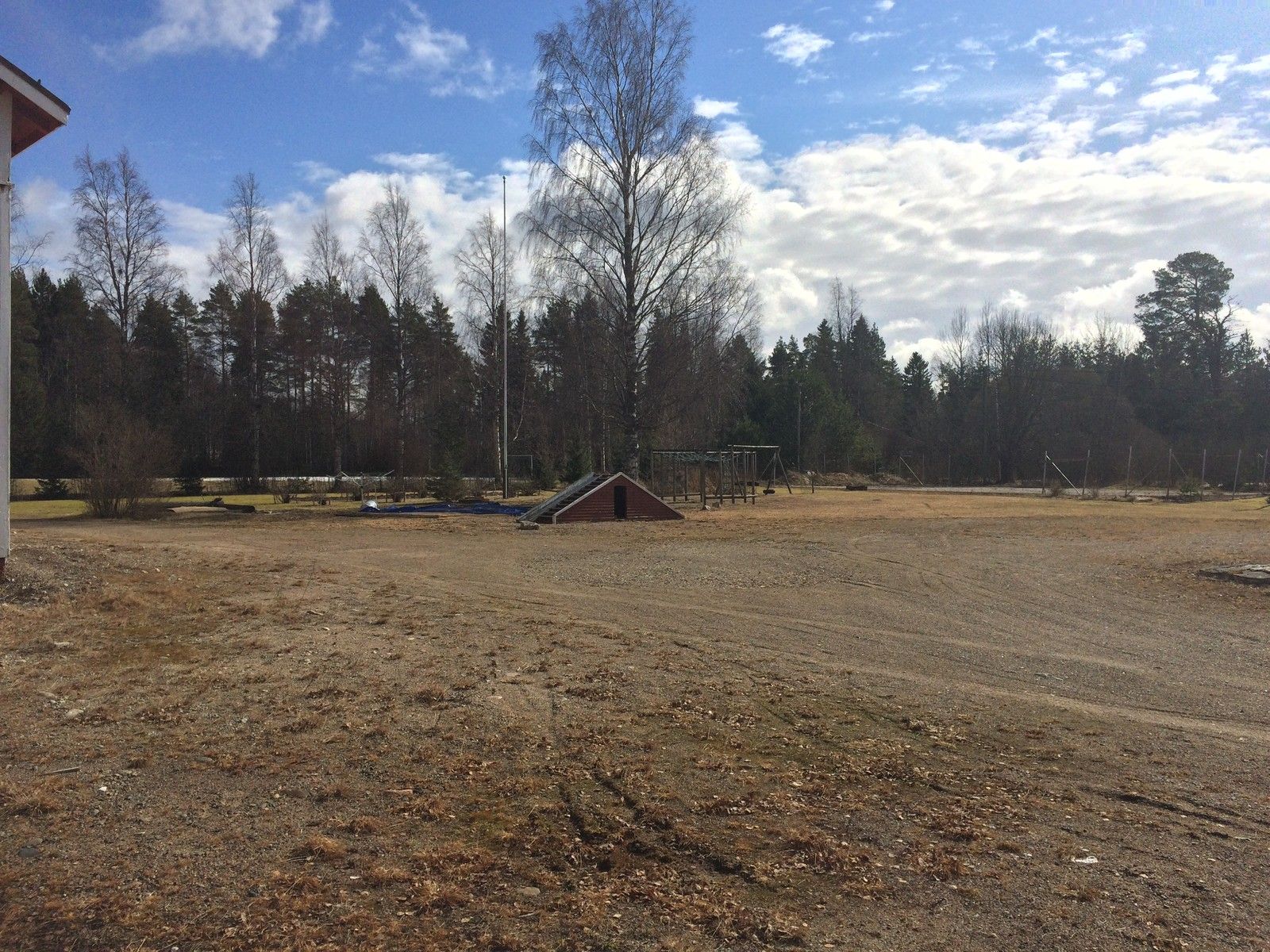 Image 7/50