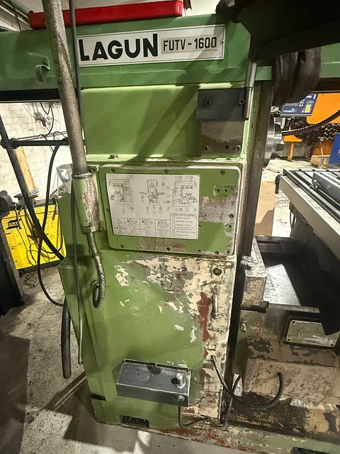 Image 3/7