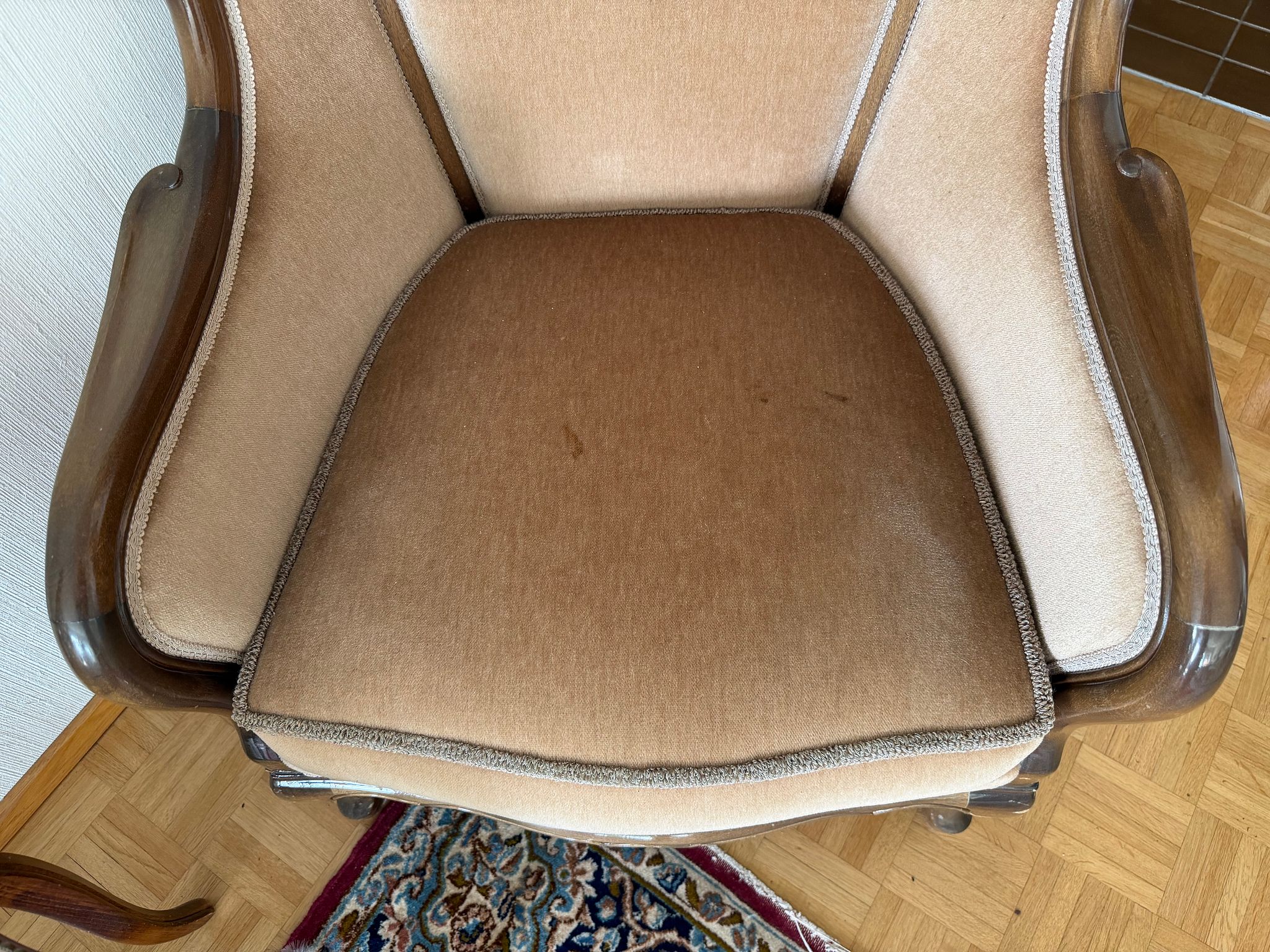 Image 2/26