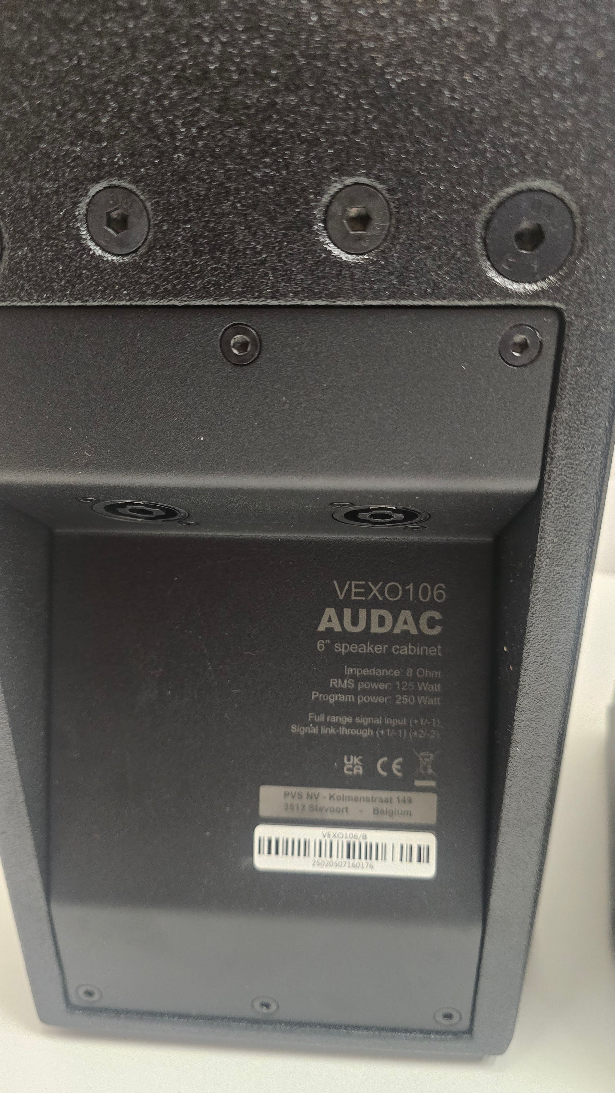 Image 6/10