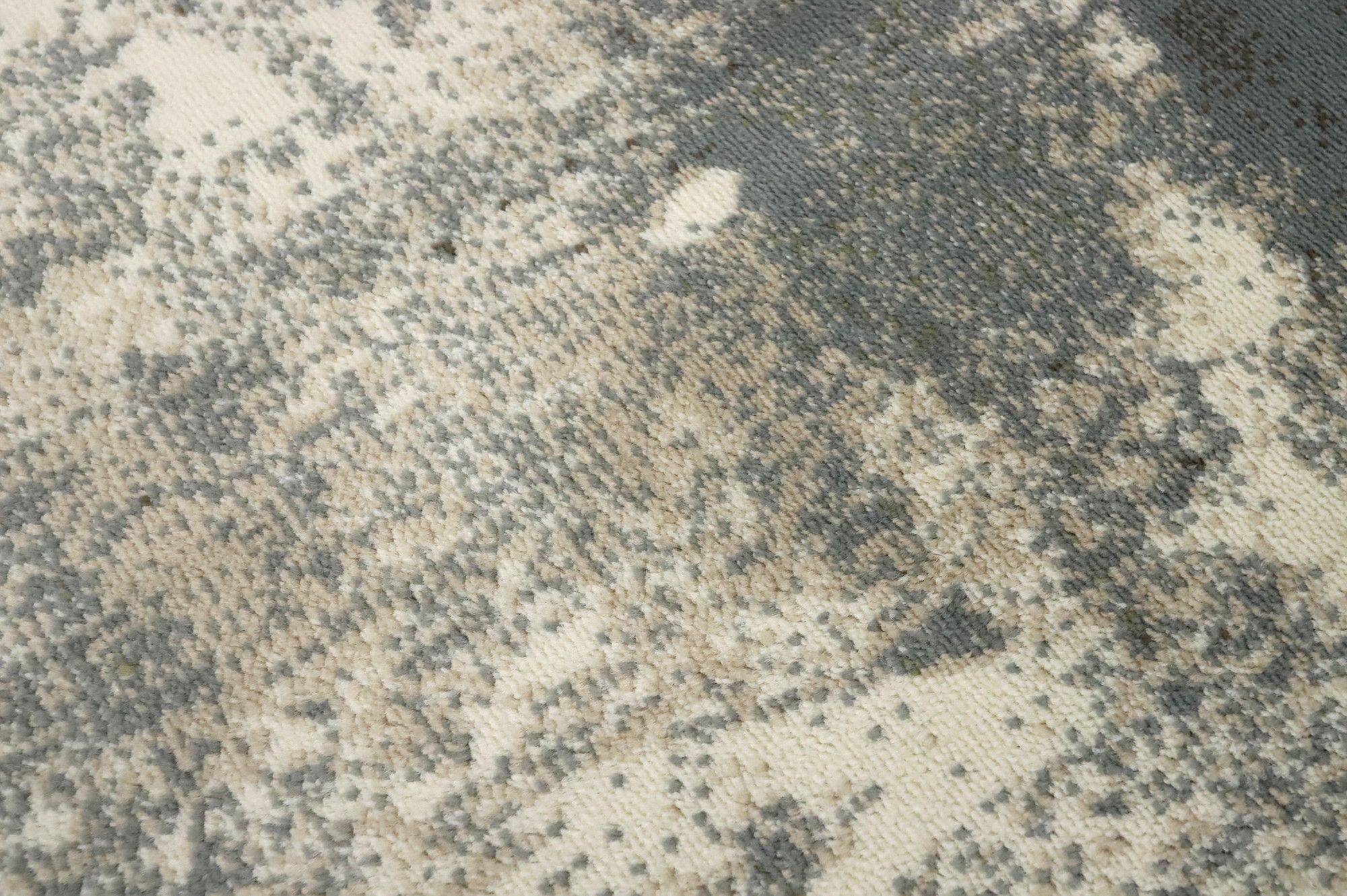 Image 4/5