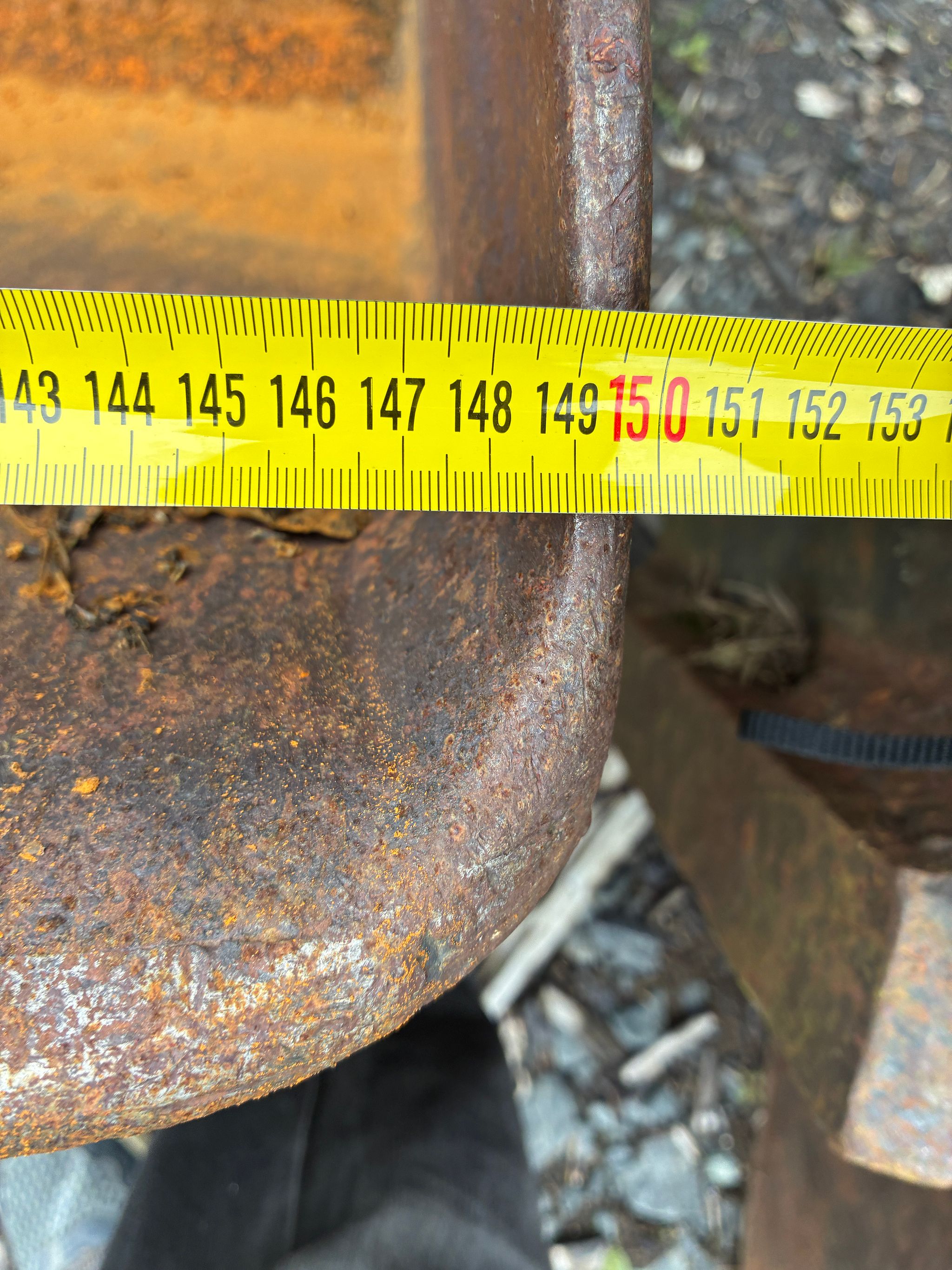 Image 6/7