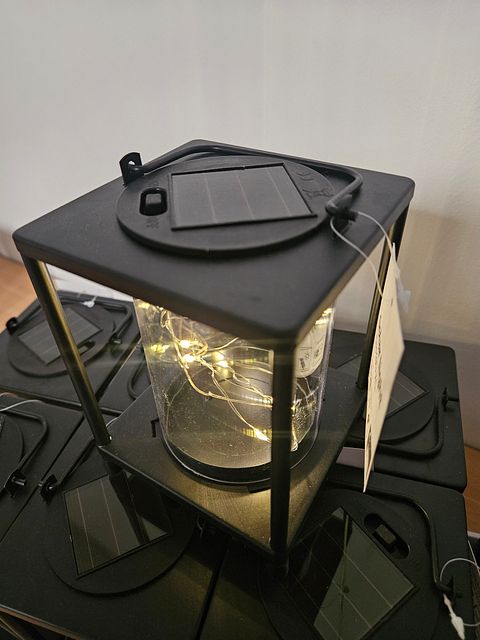 Image 7/8