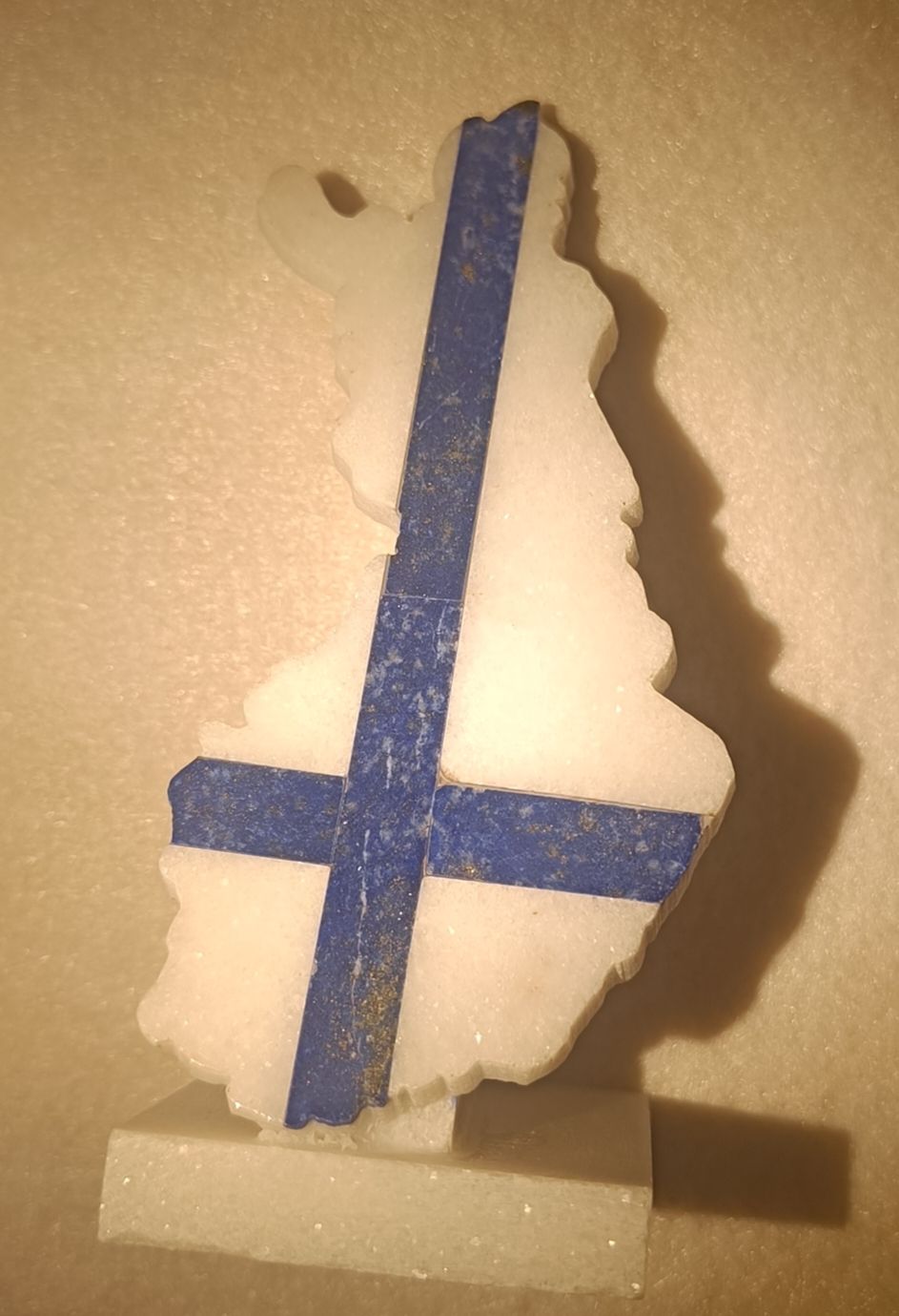 Image 2/6