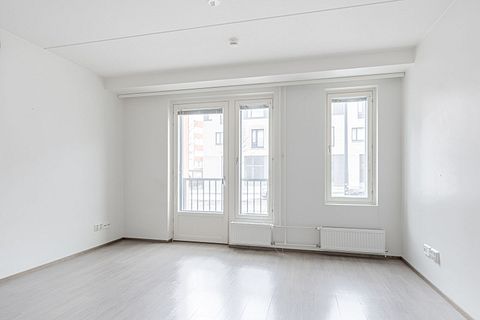 Image 12/18