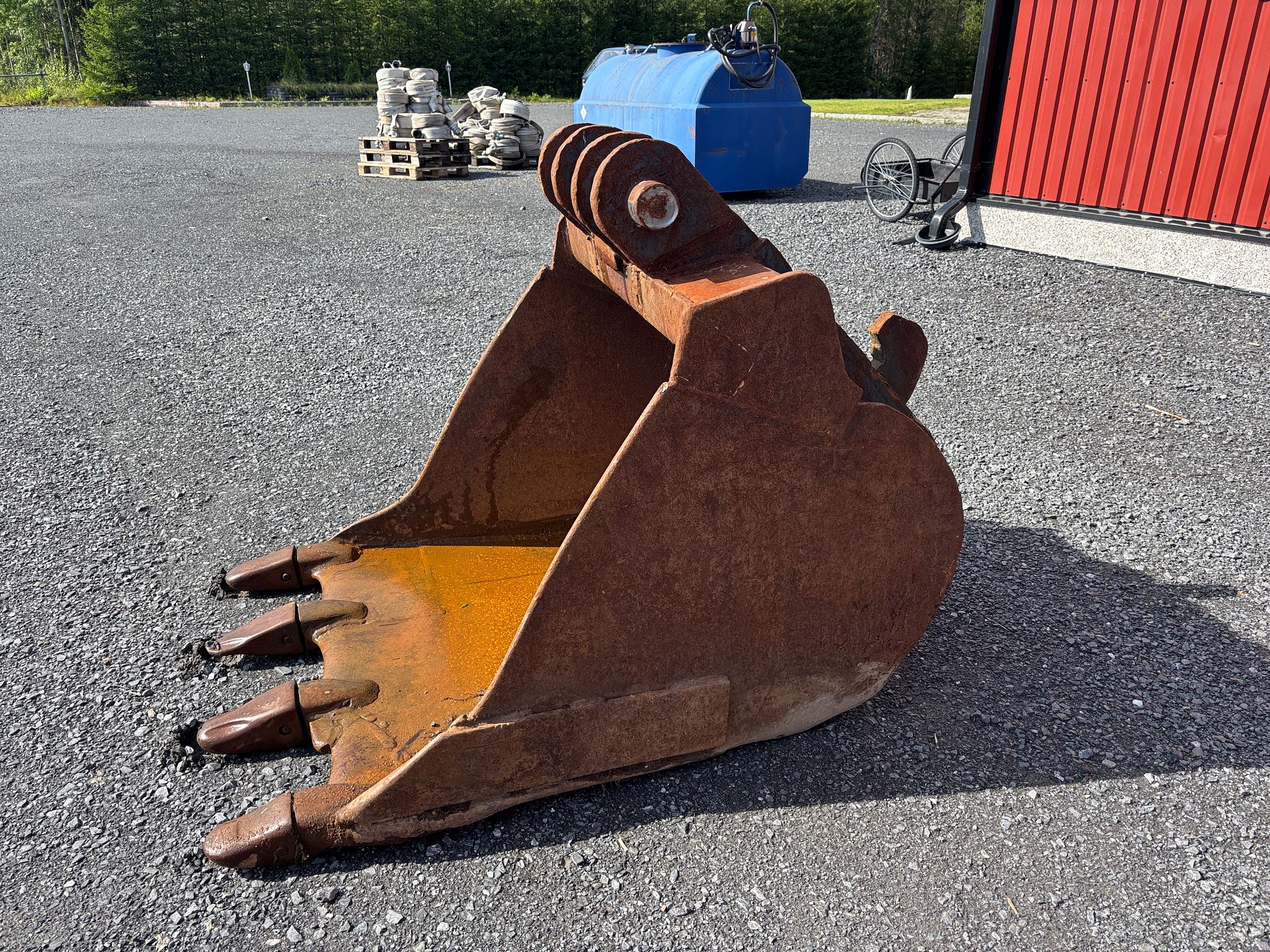 Image 2/10