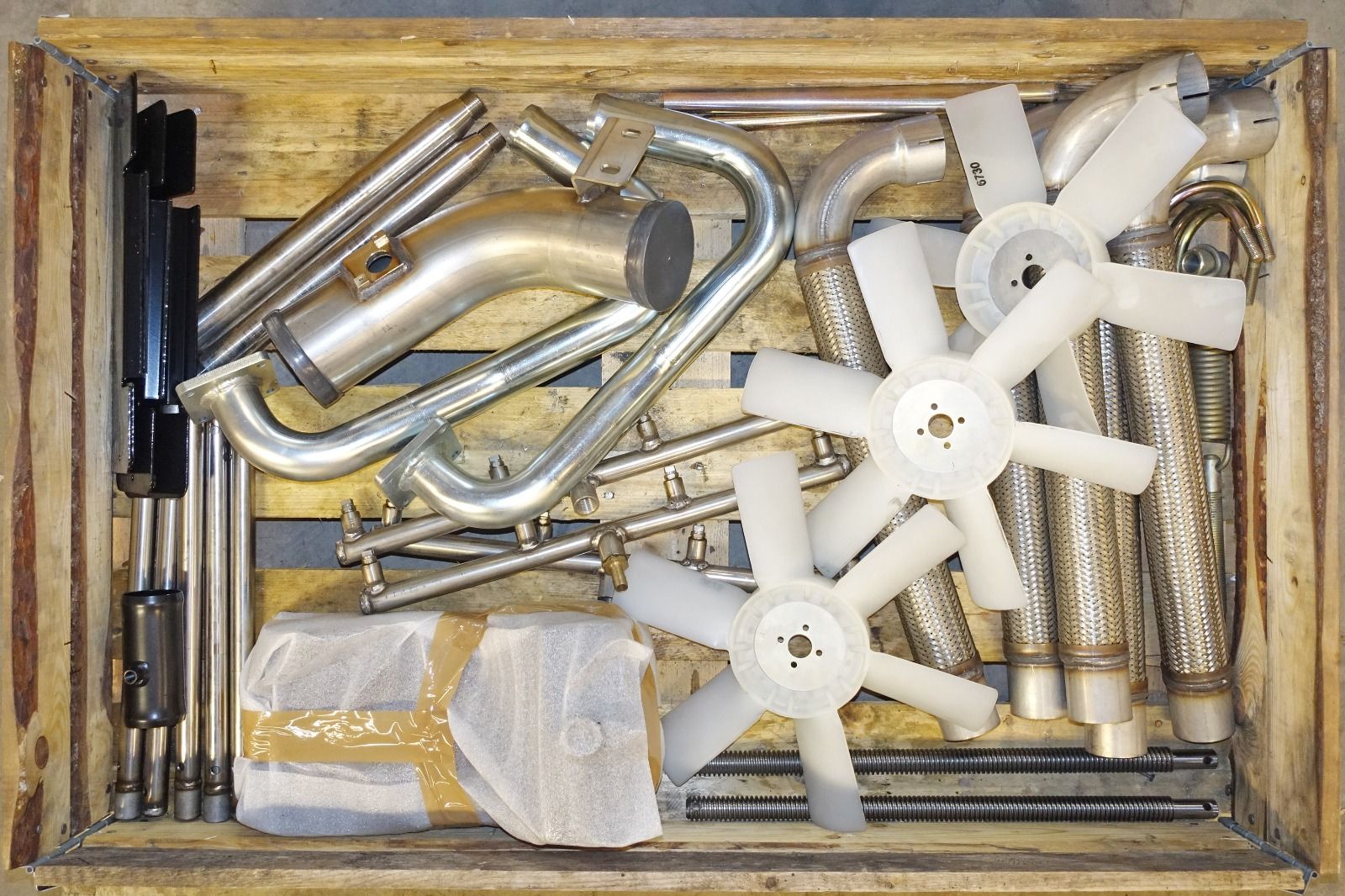 Image 1/3