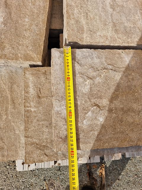 Image 5/6