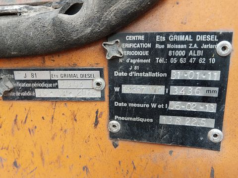 Image 7/8