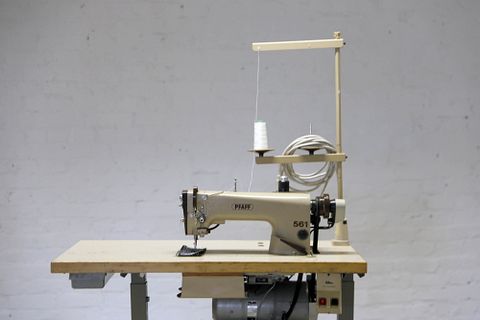 Image 4/28