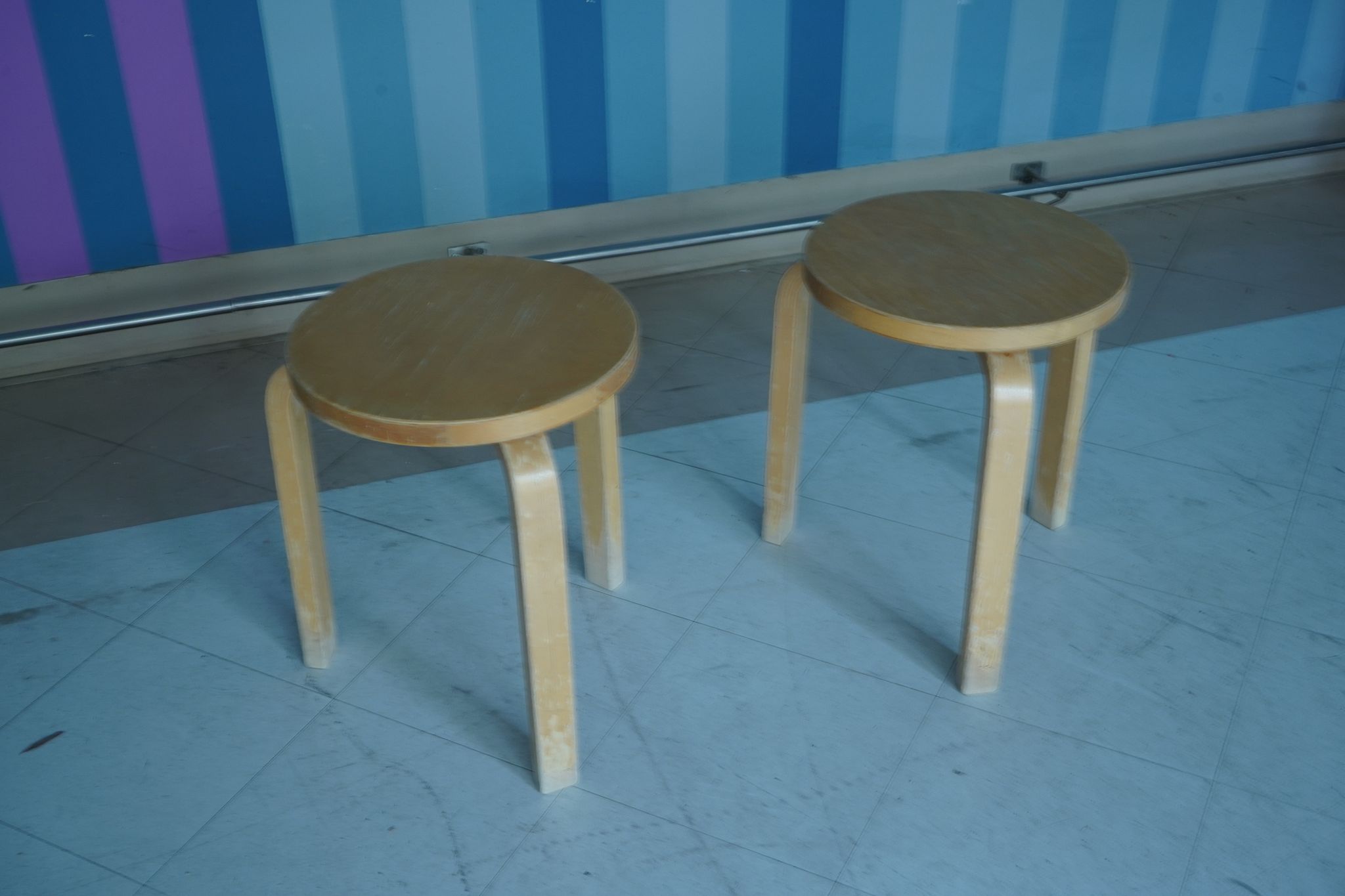 Image 4/10