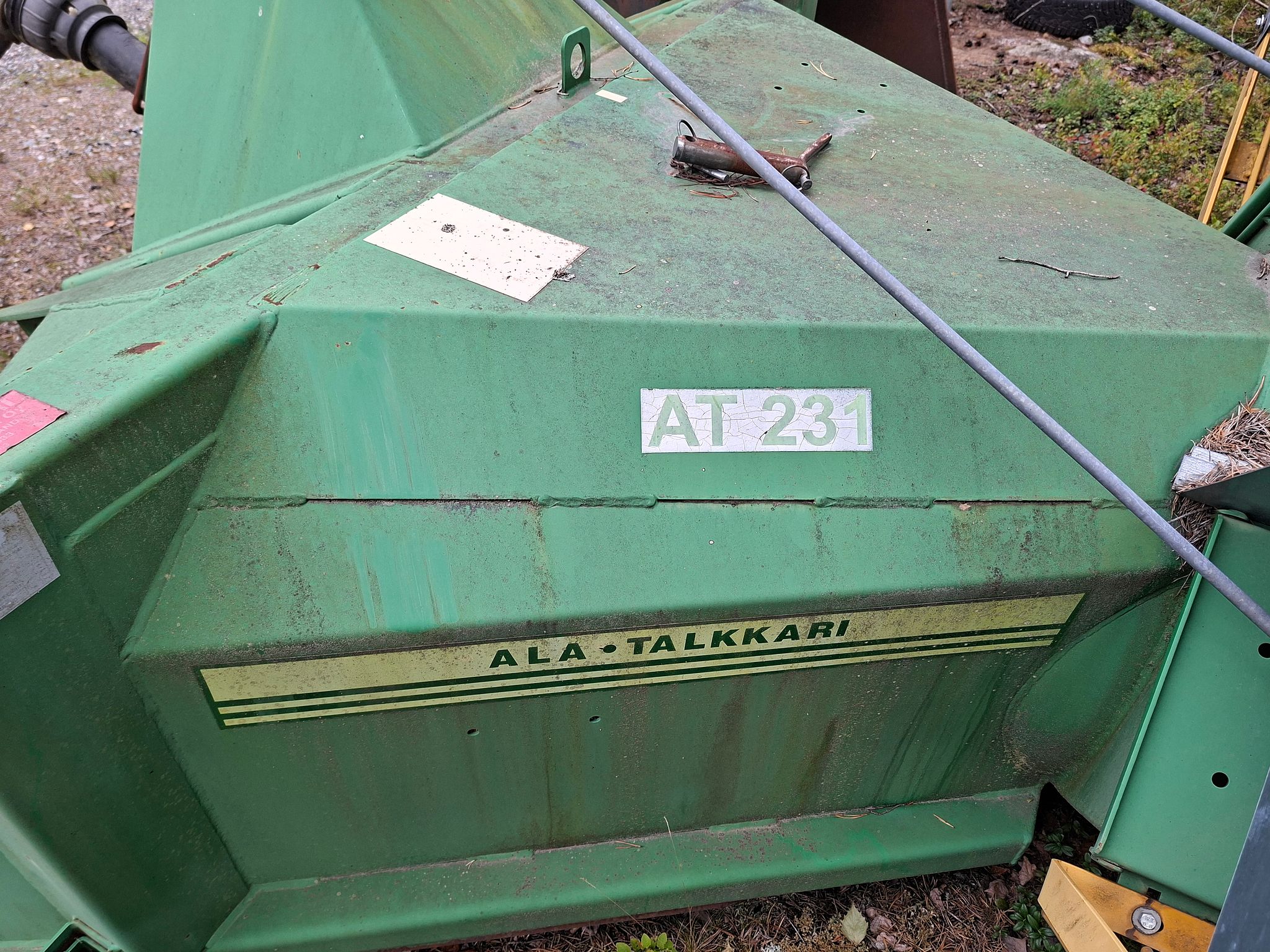 Image 2/5