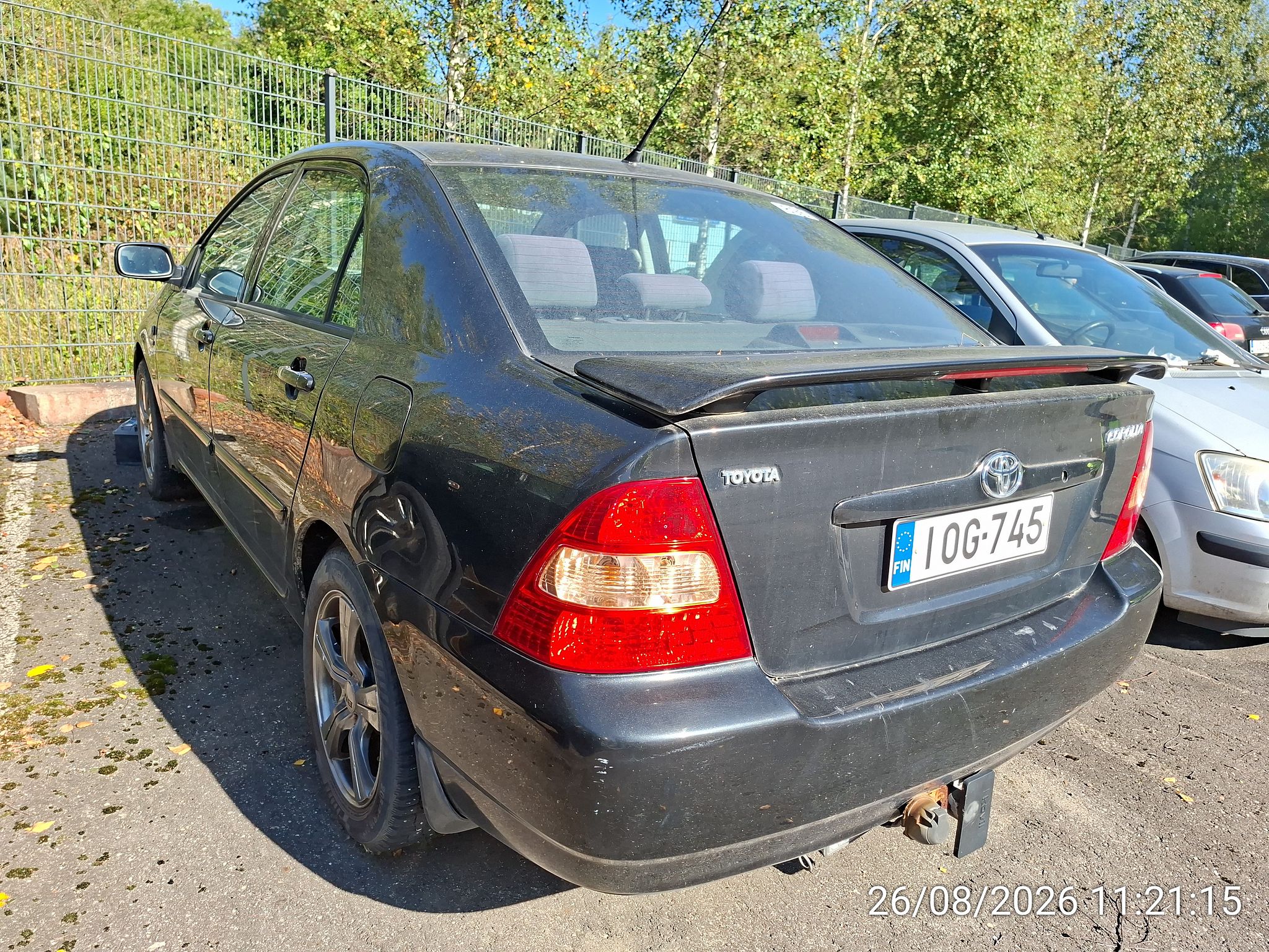 Image 6/12