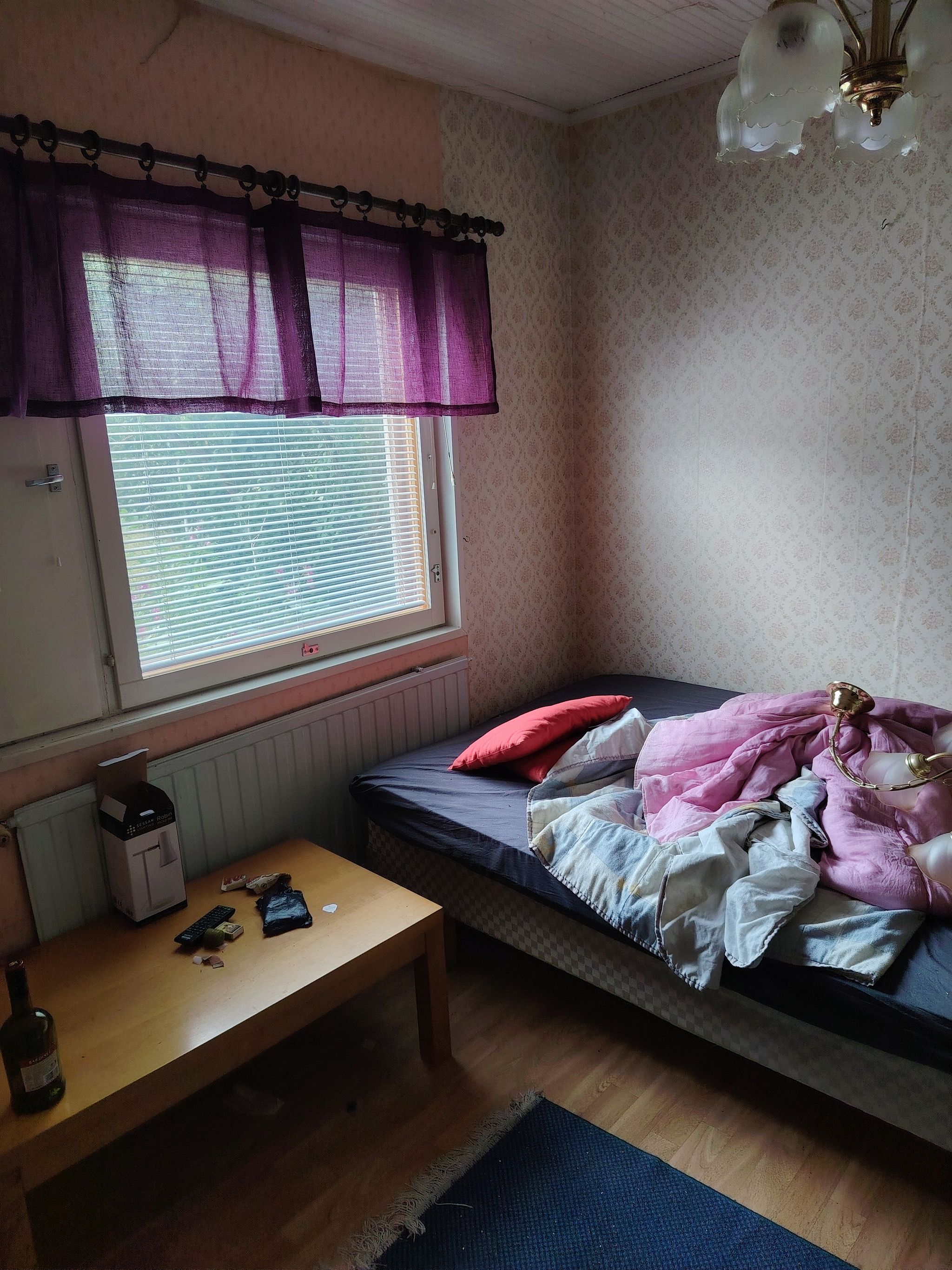 Image 25/61