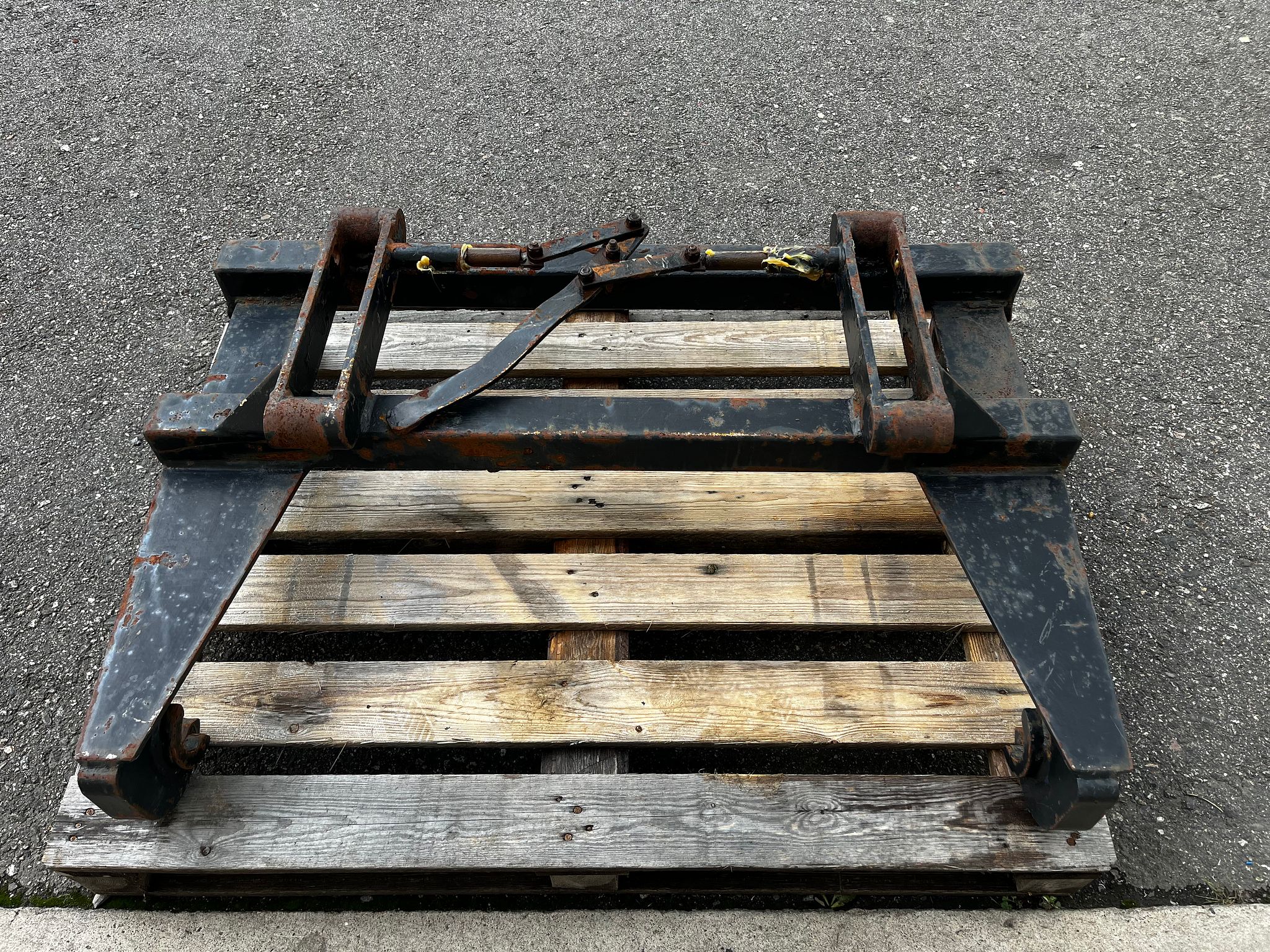 Image 3/7