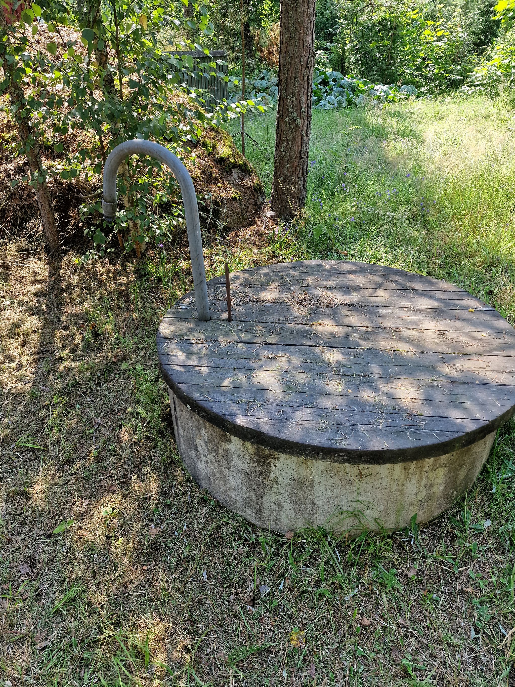 Image 13/37