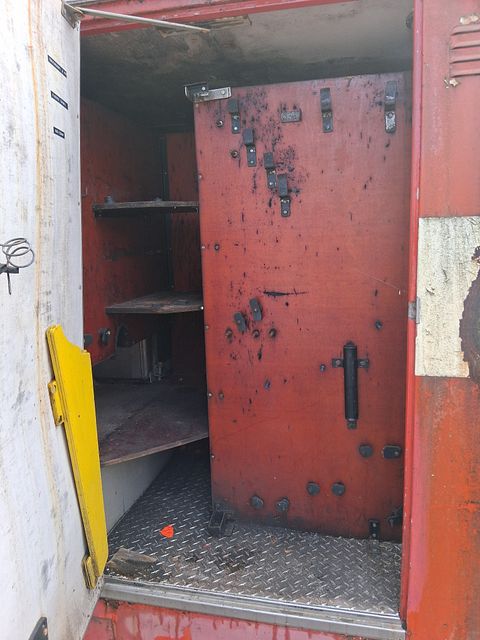 Image 35/56
