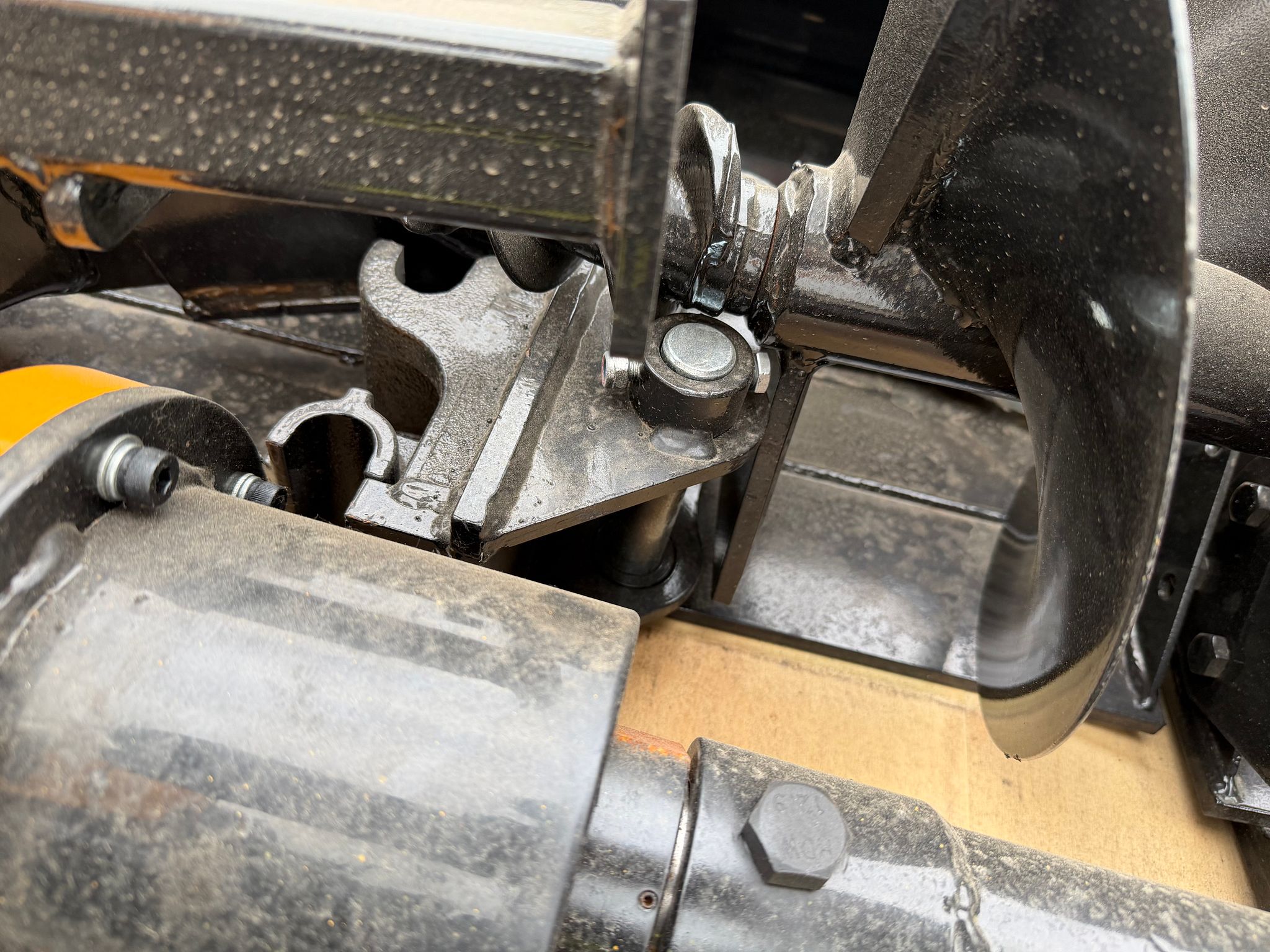 Image 15/16