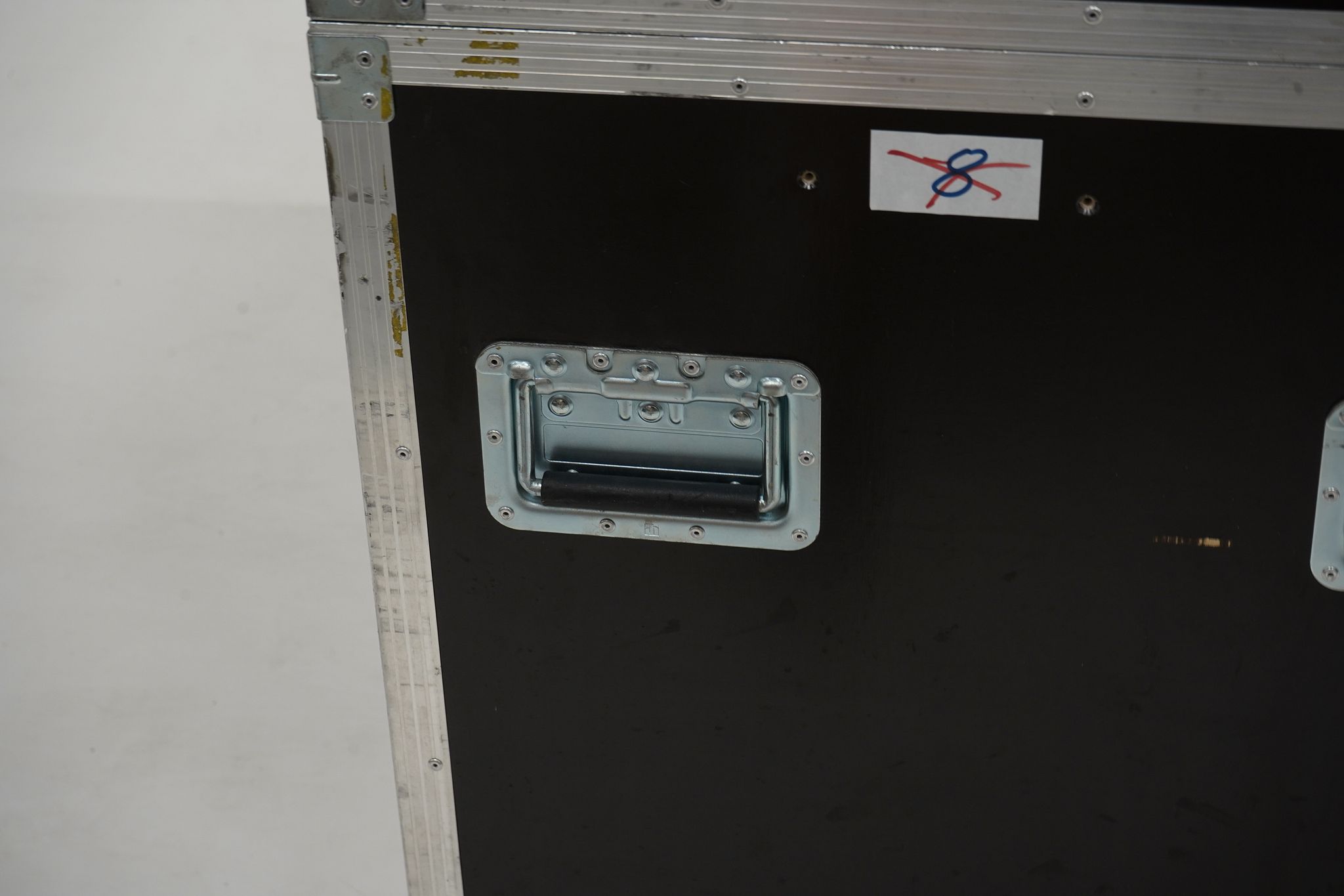 Image 6/10