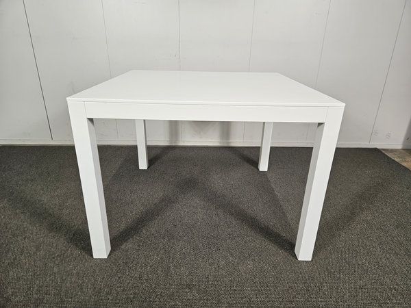 Image 1/10