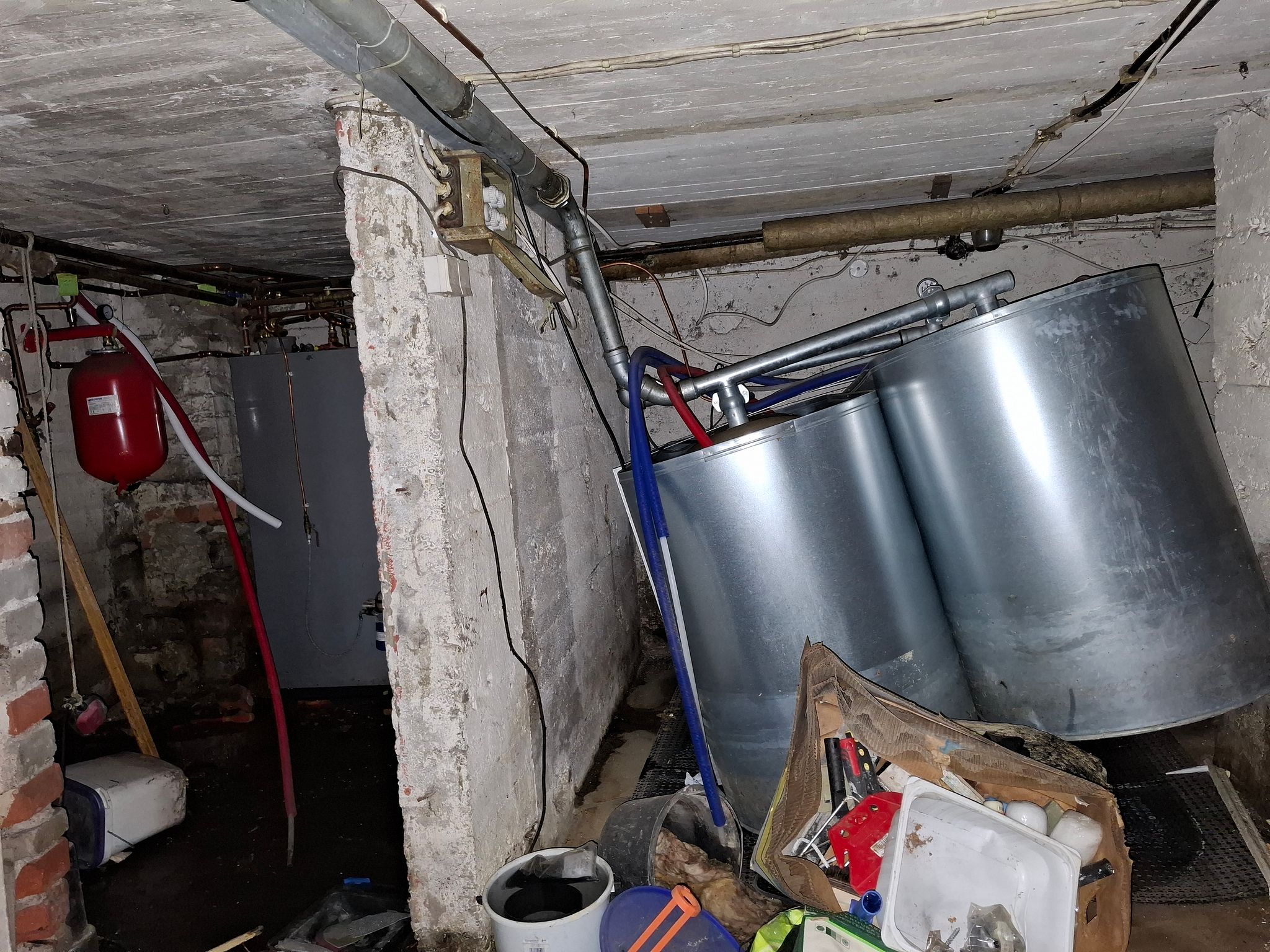 Image 3/25