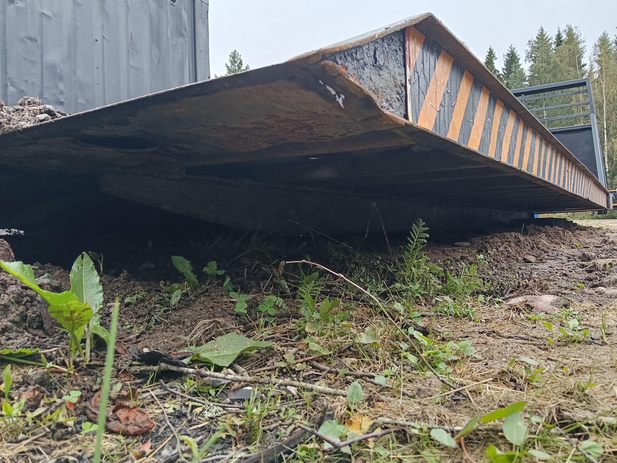 Image 6/10