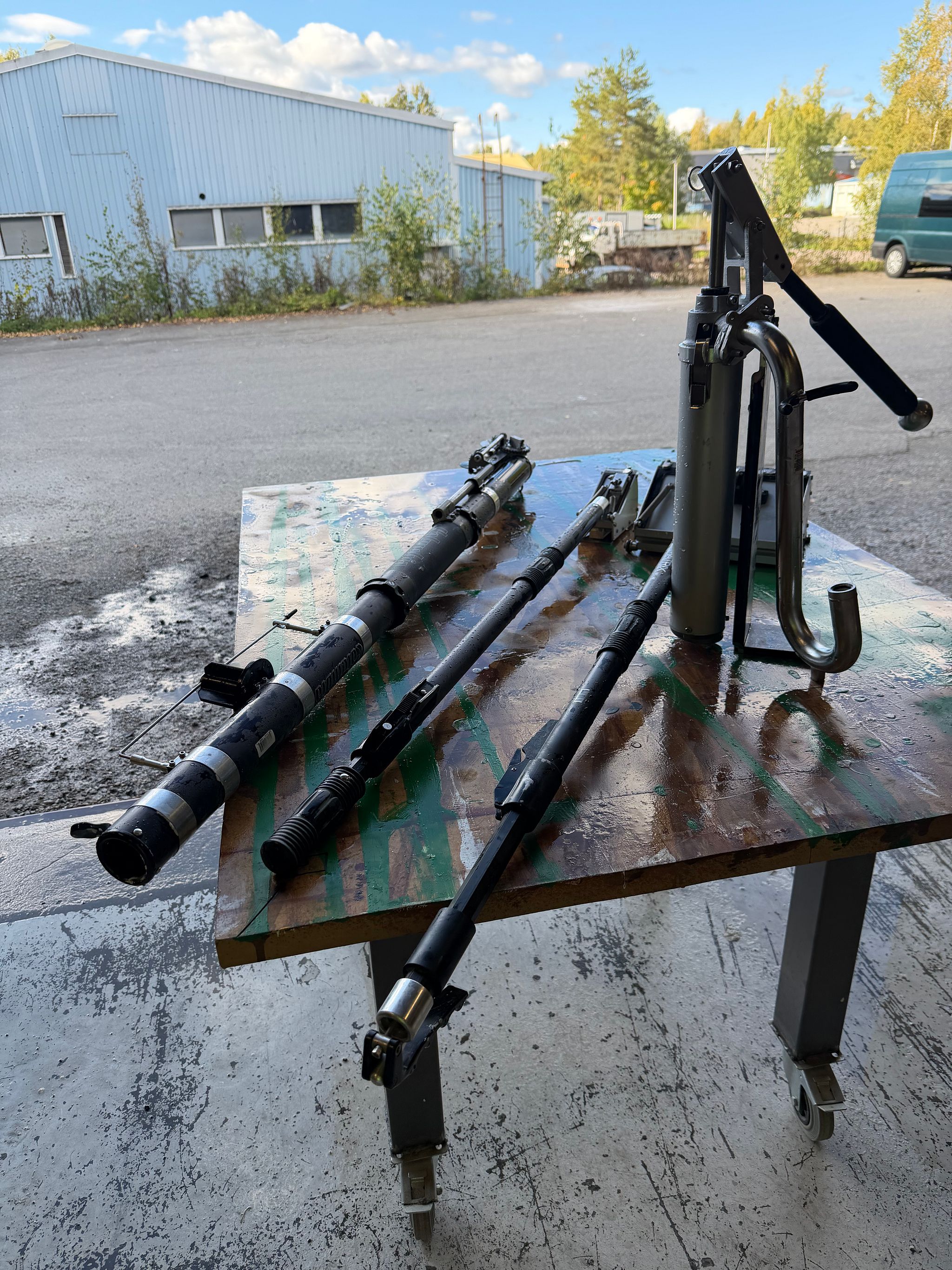 Image 3/7