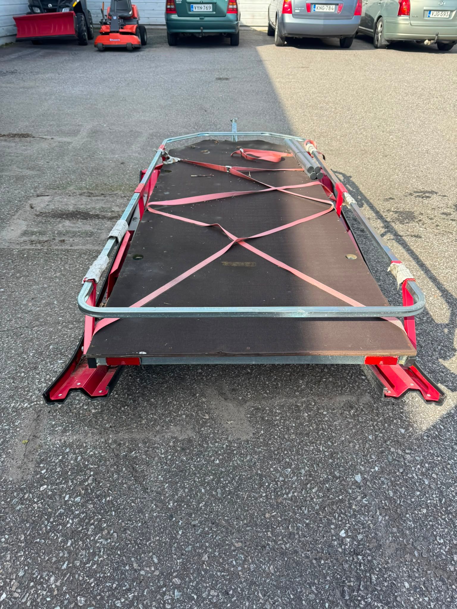 Image 3/4