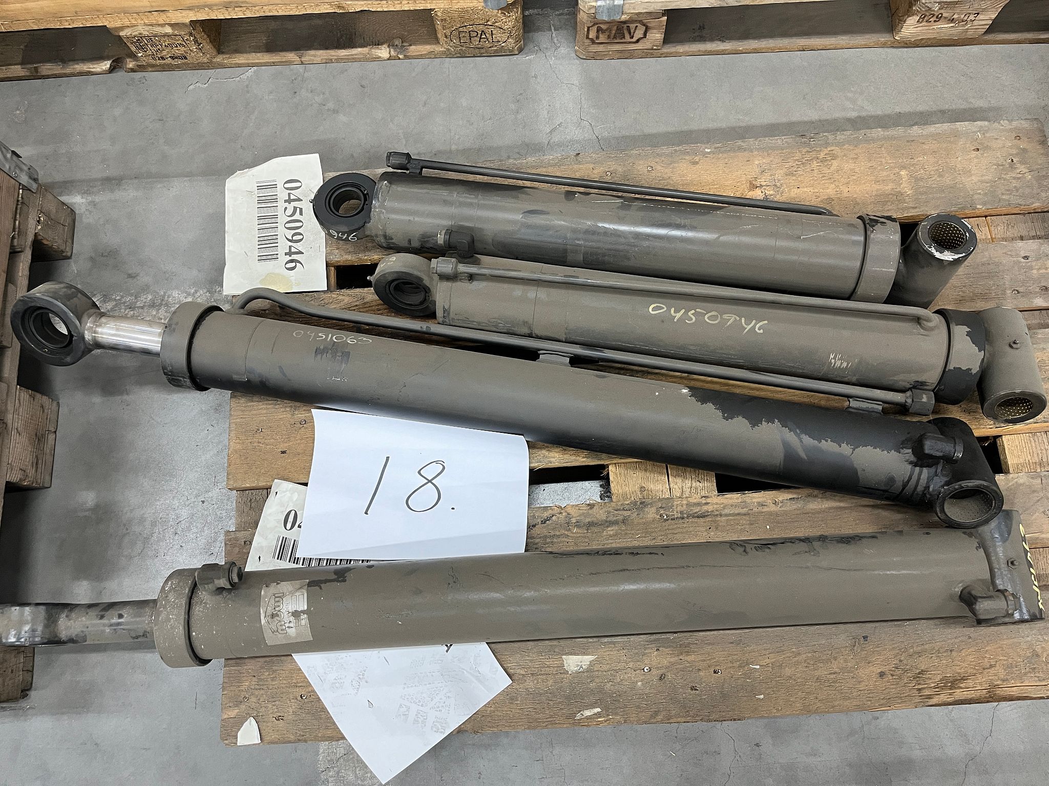 Image 1/1