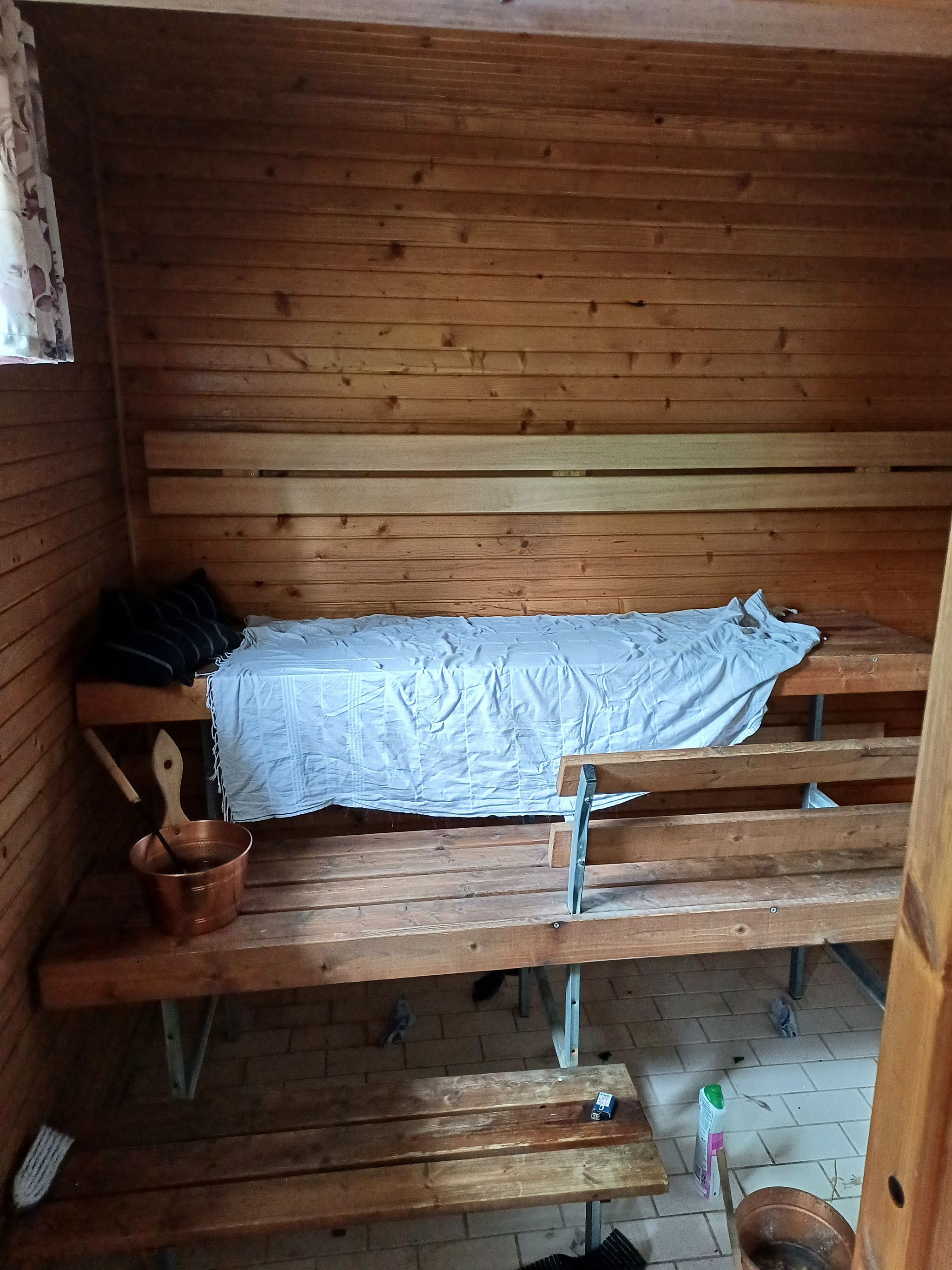 Image 10/23