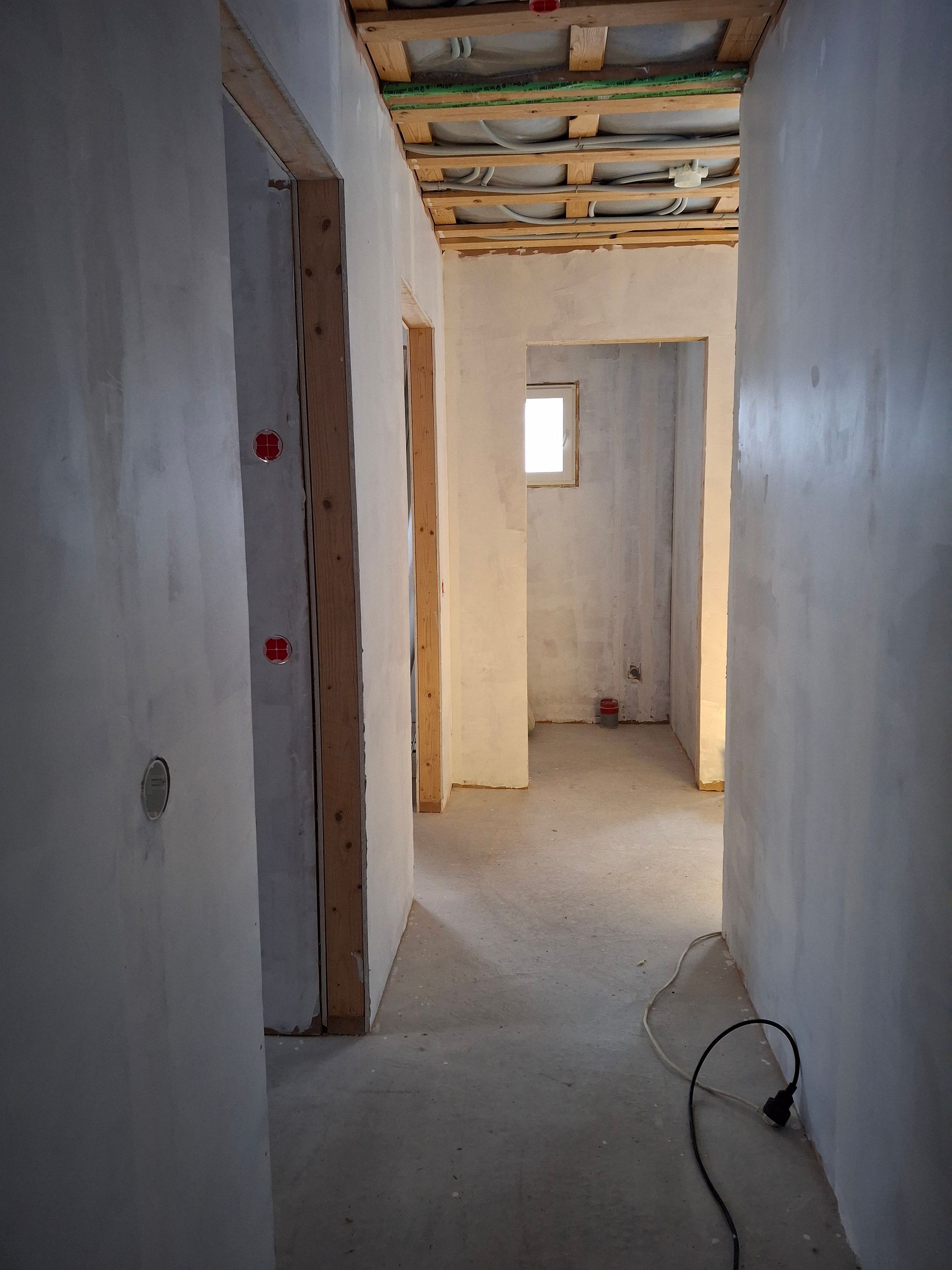 Image 8/26