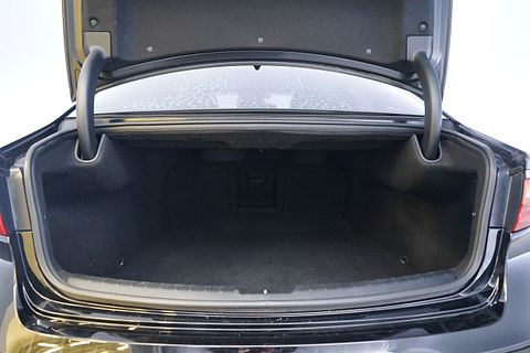 Image 9/71