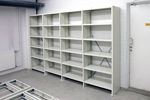 Image 1/19