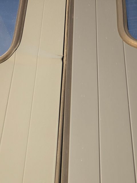 Image 3/6
