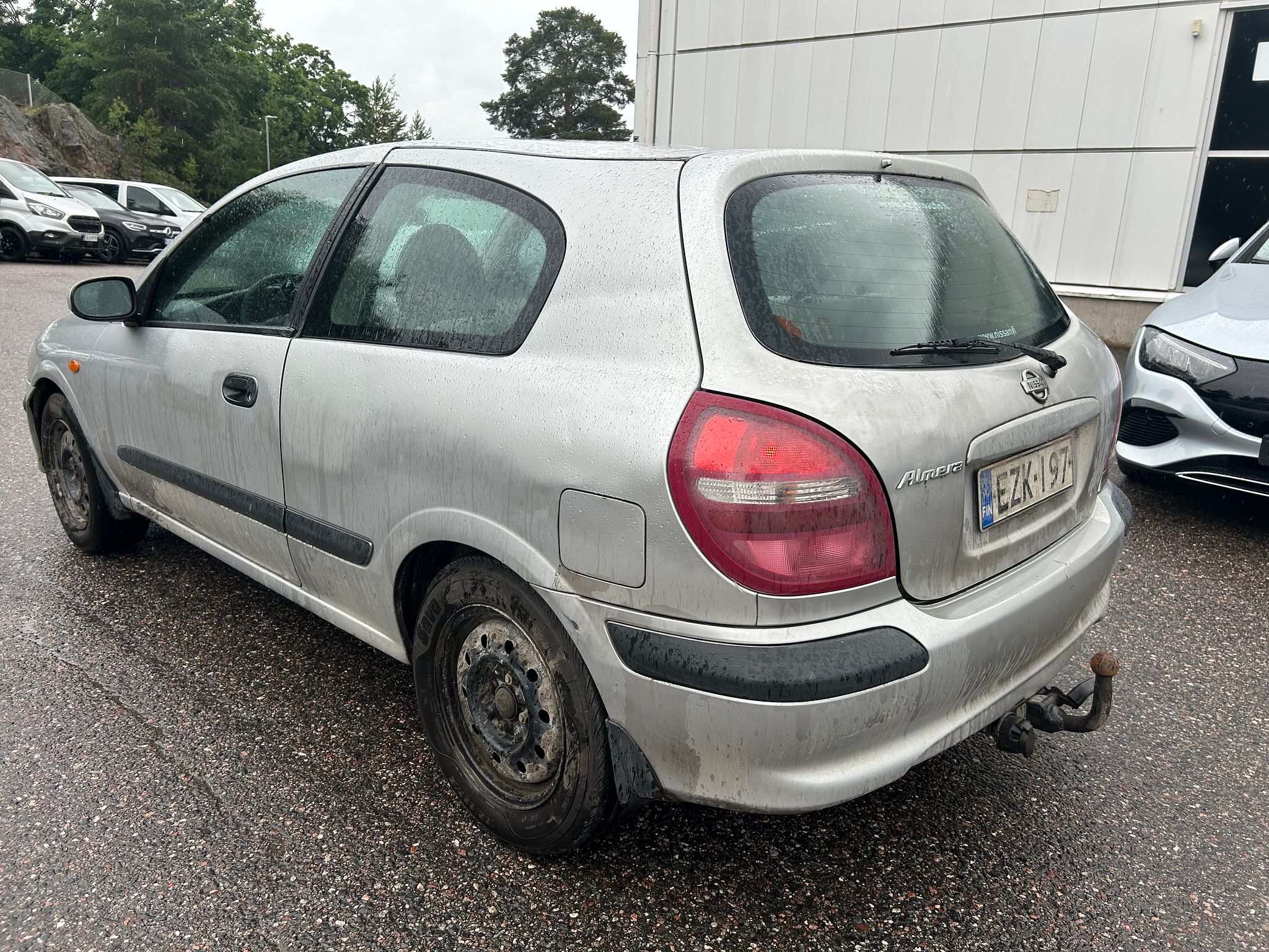 Image 6/19
