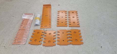 Image 1/12