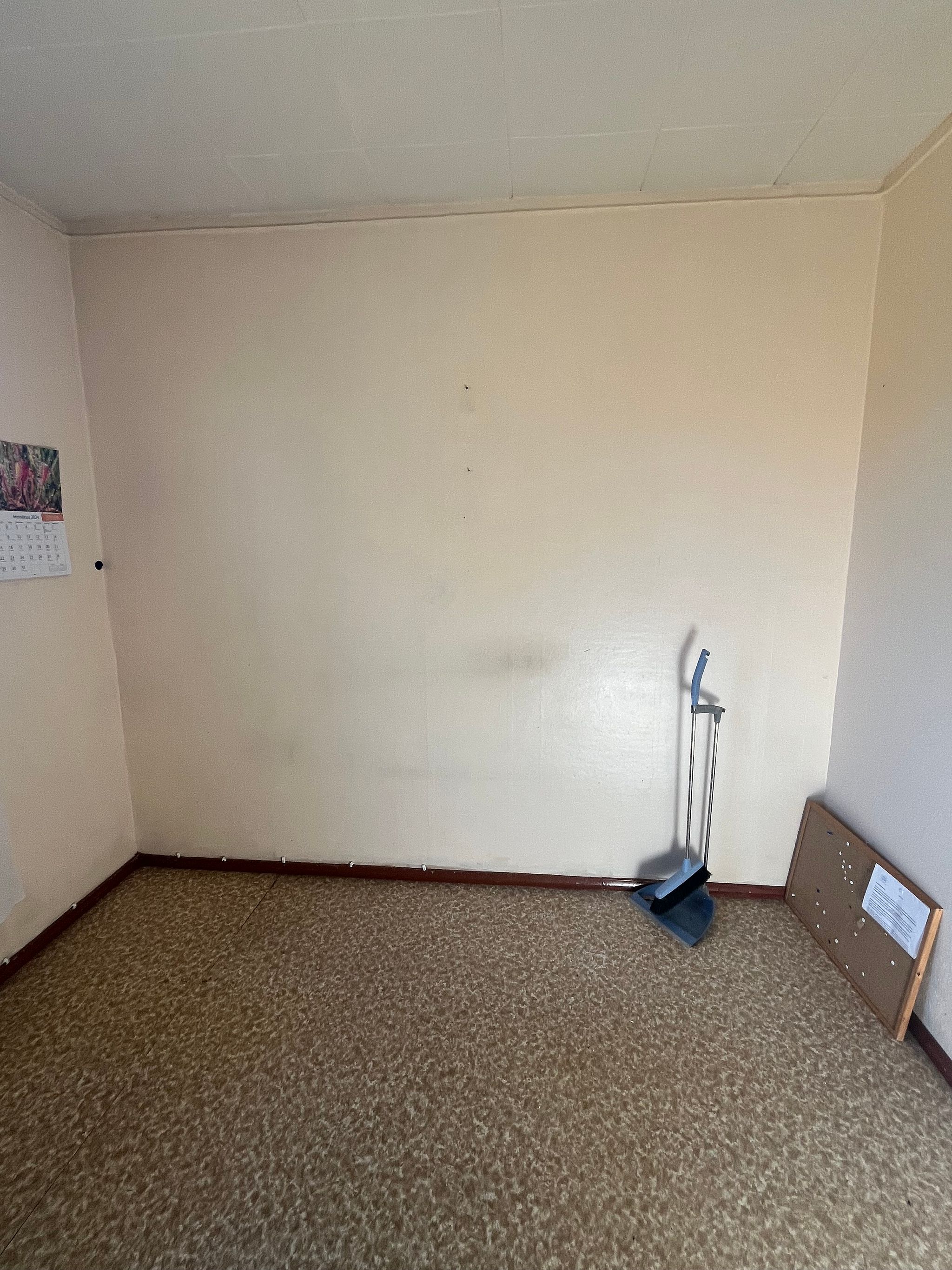 Image 33/85