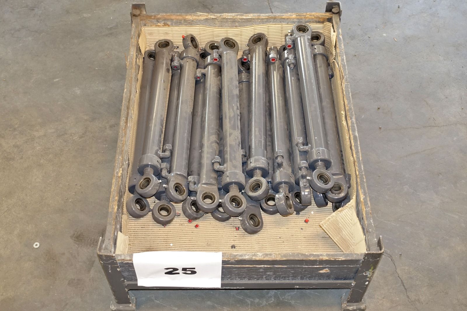 Image 3/4