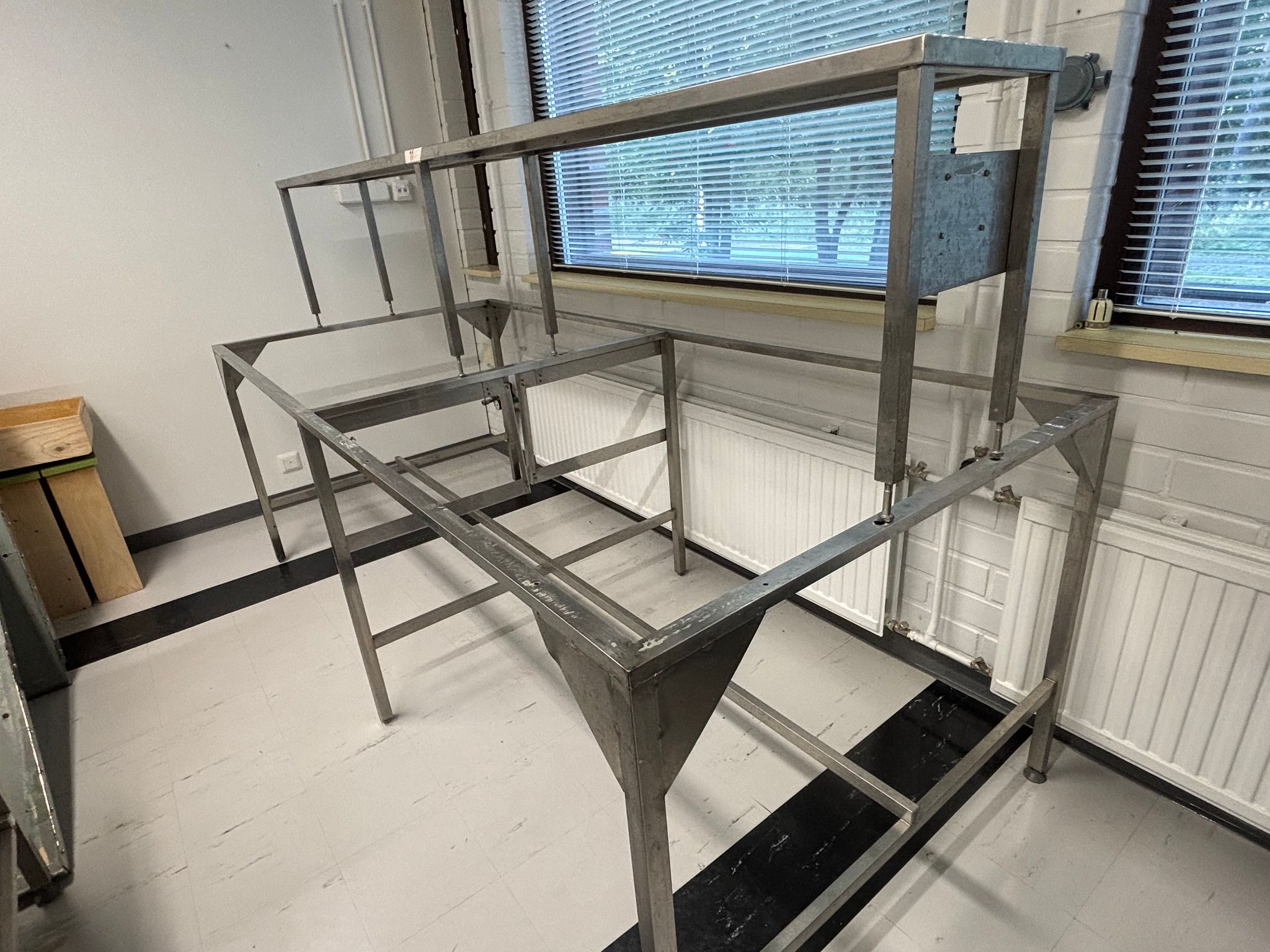 Image 1/1