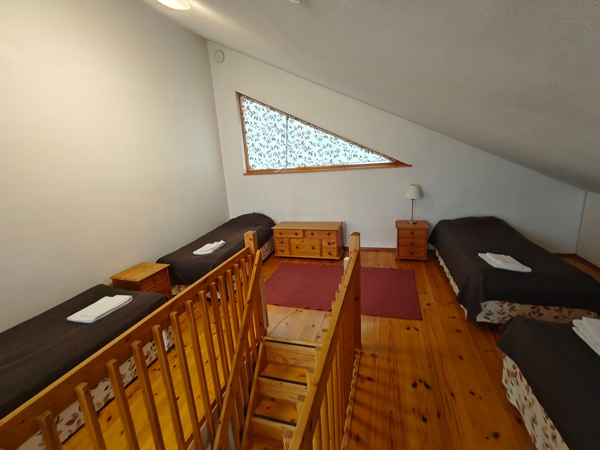 Image 10/14