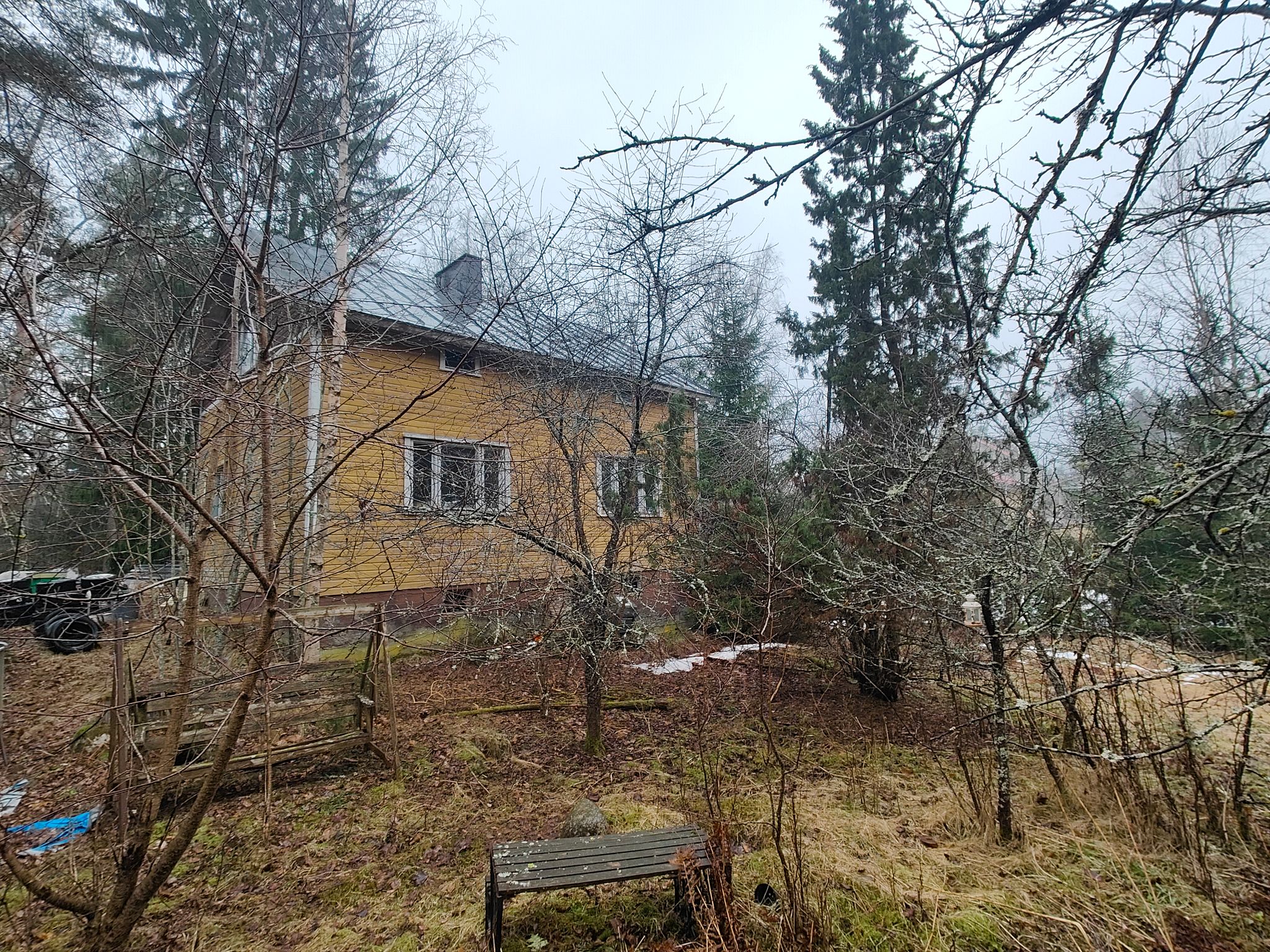 Image 2/17