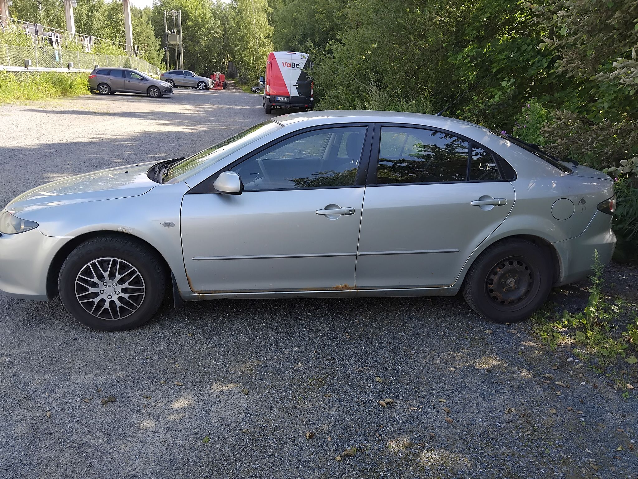 Image 1/10