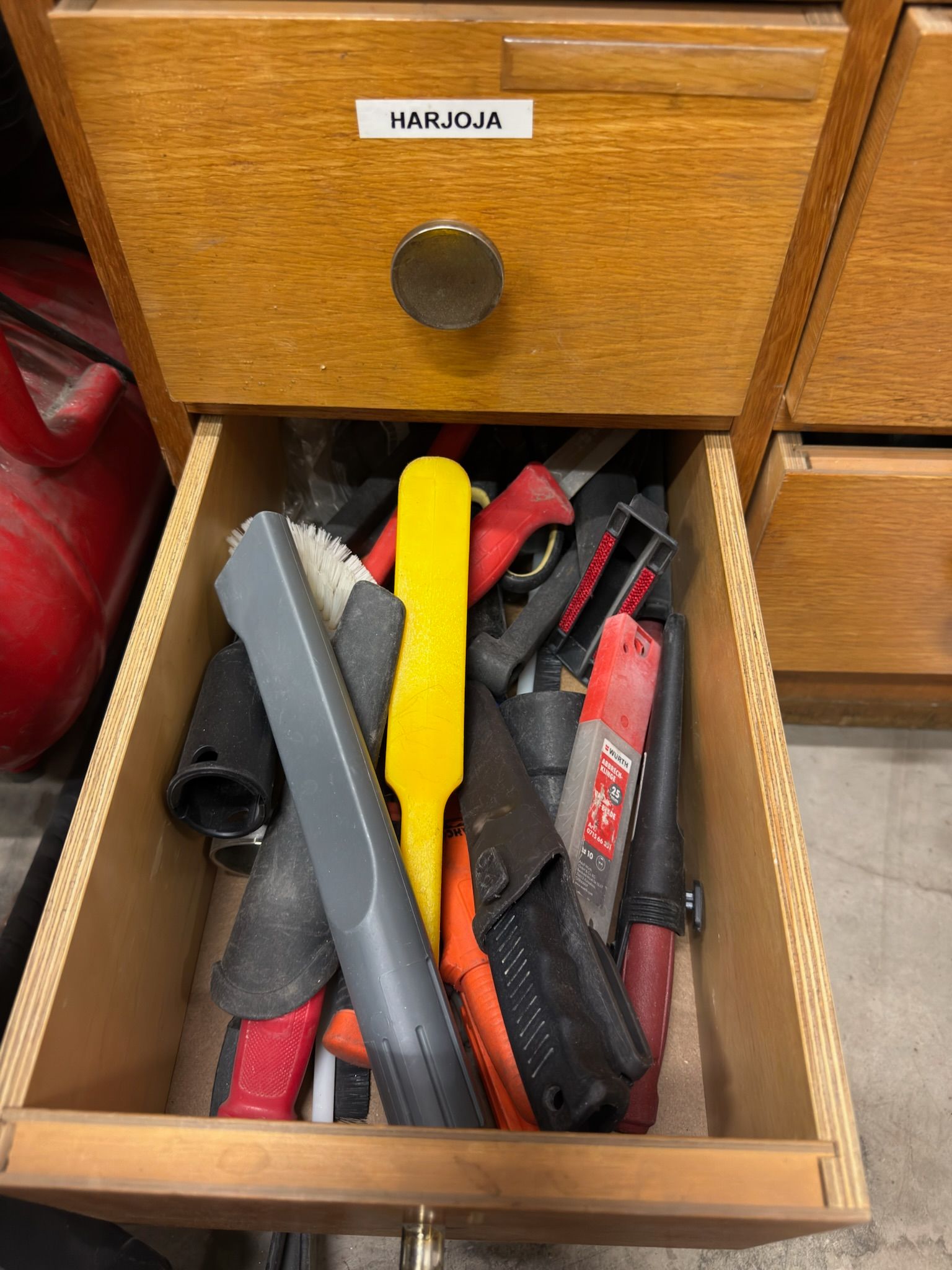 Image 35/36