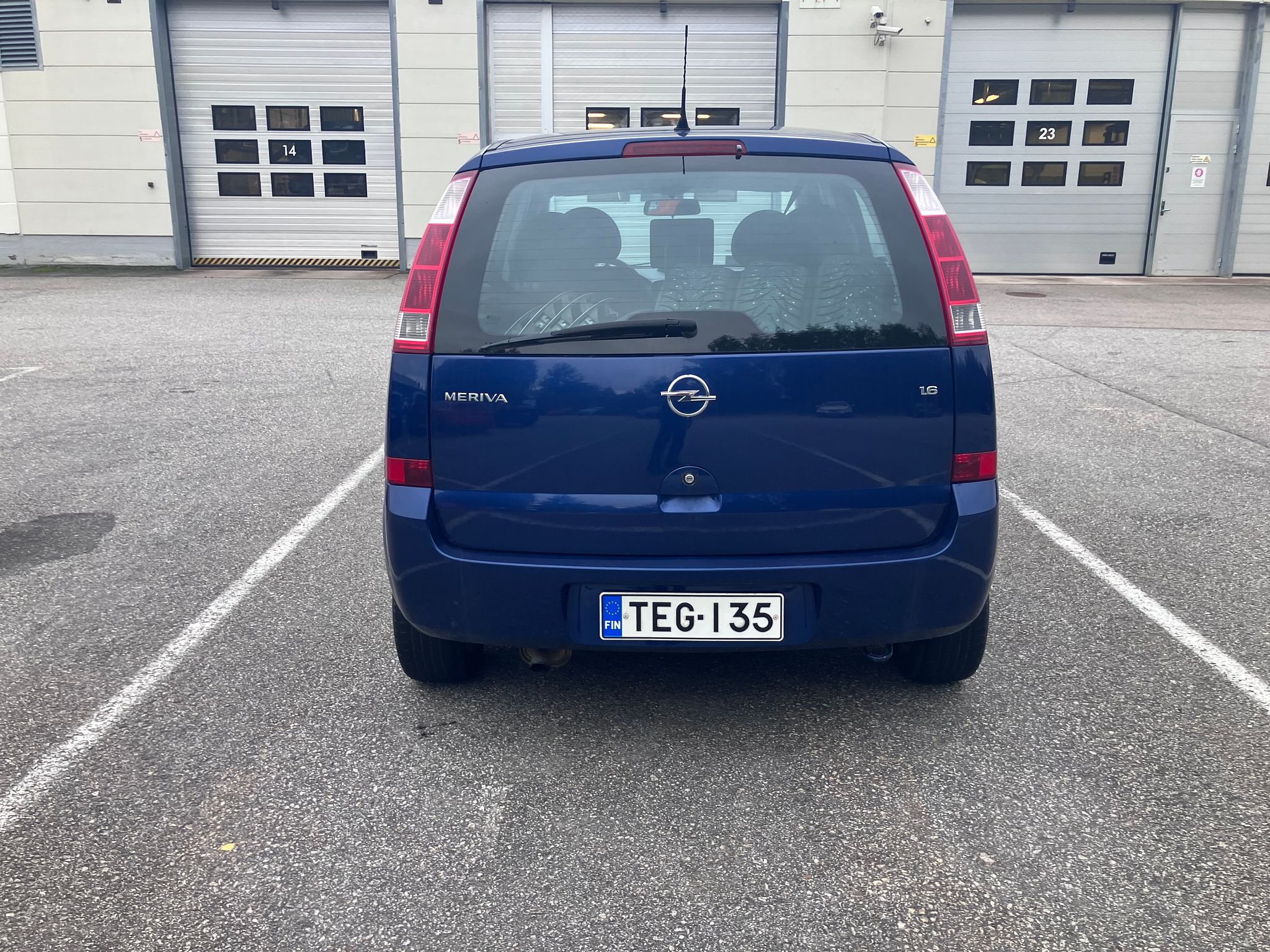 Image 3/24