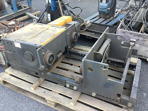 Image 2/23