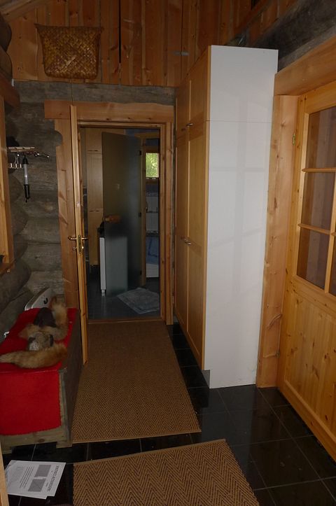 Image 10/27