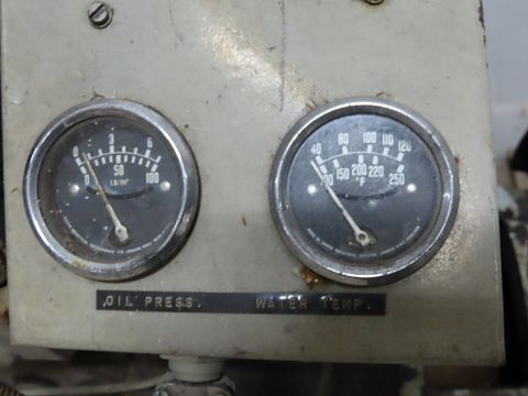 Image 7/10