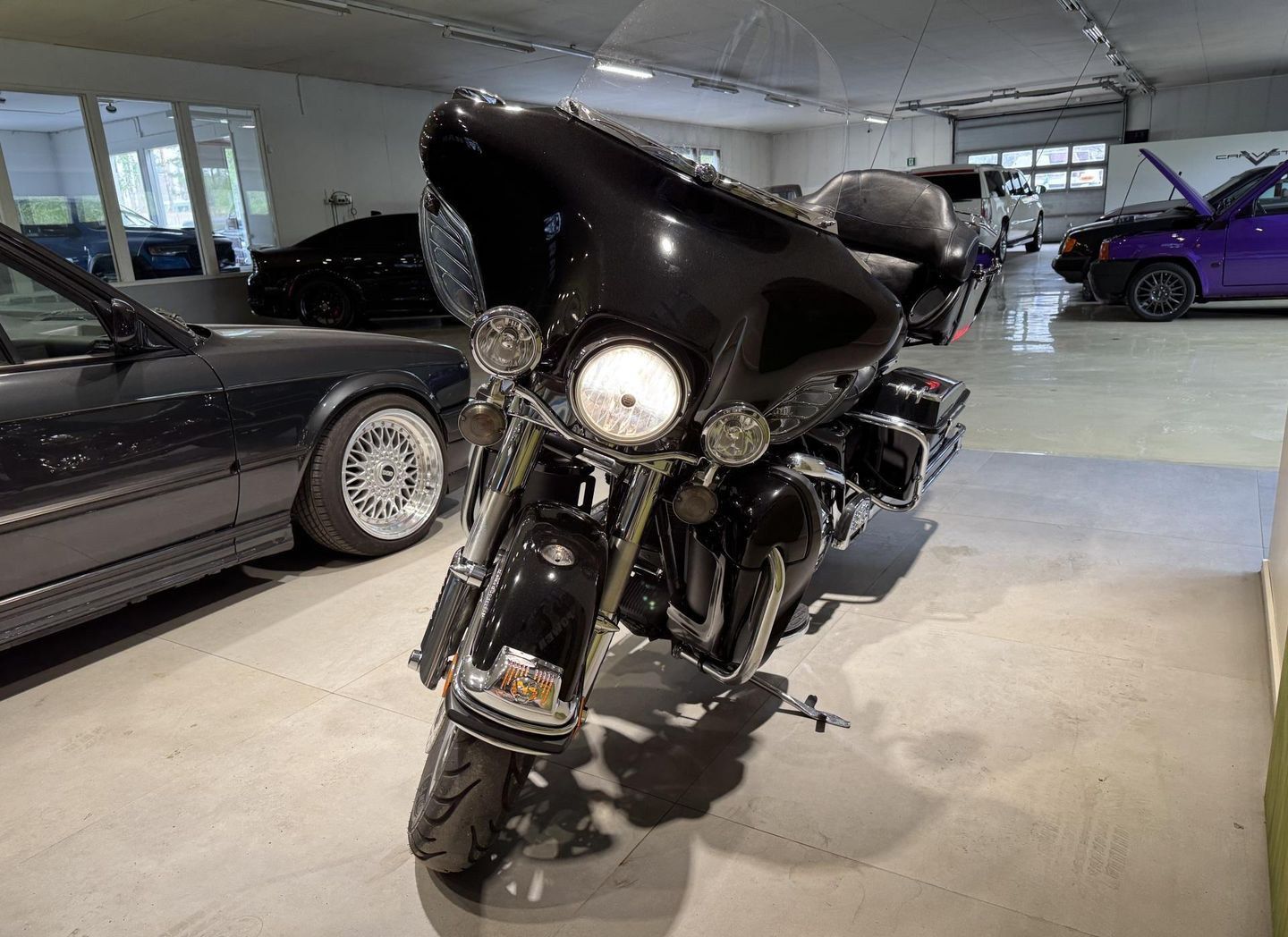 Image 4/30