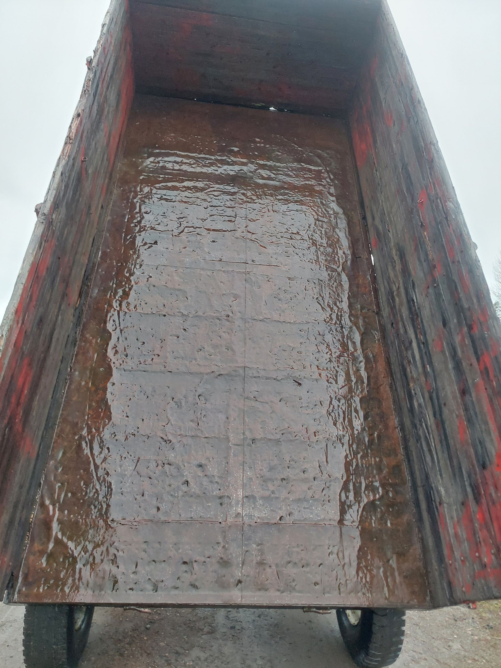 Image 8/14